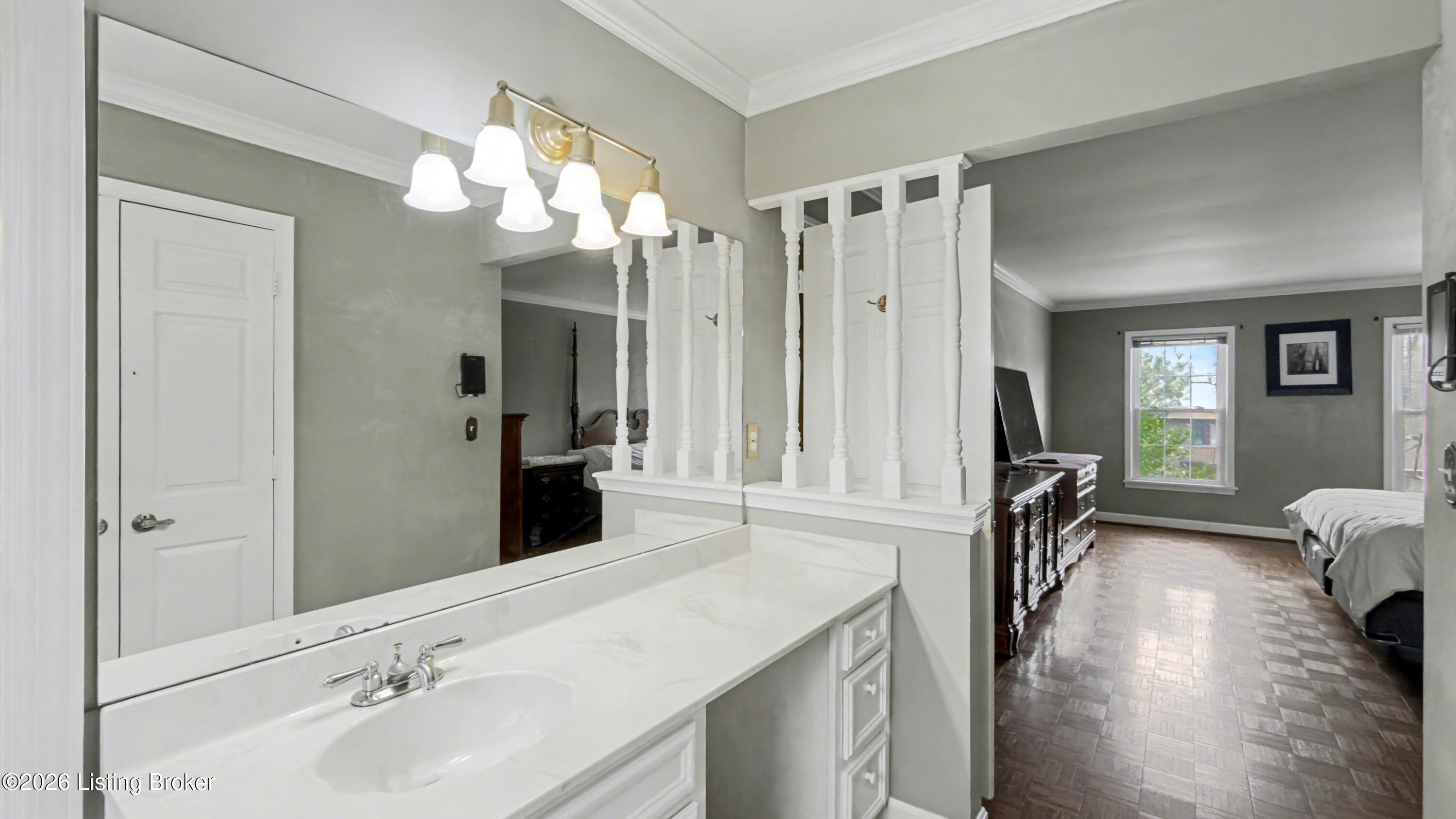 2406 Phoenix Hill Dr