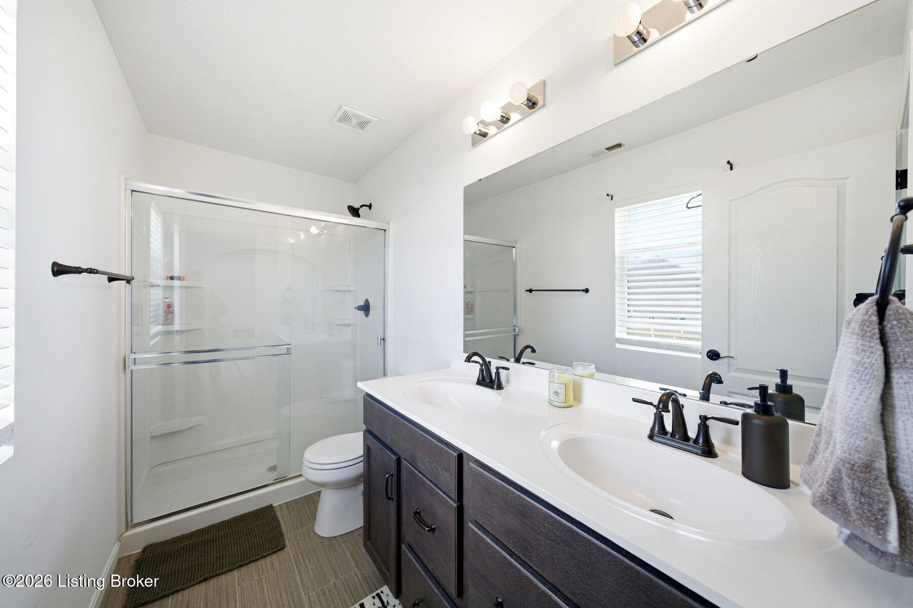 112 Ravens Nest Ct