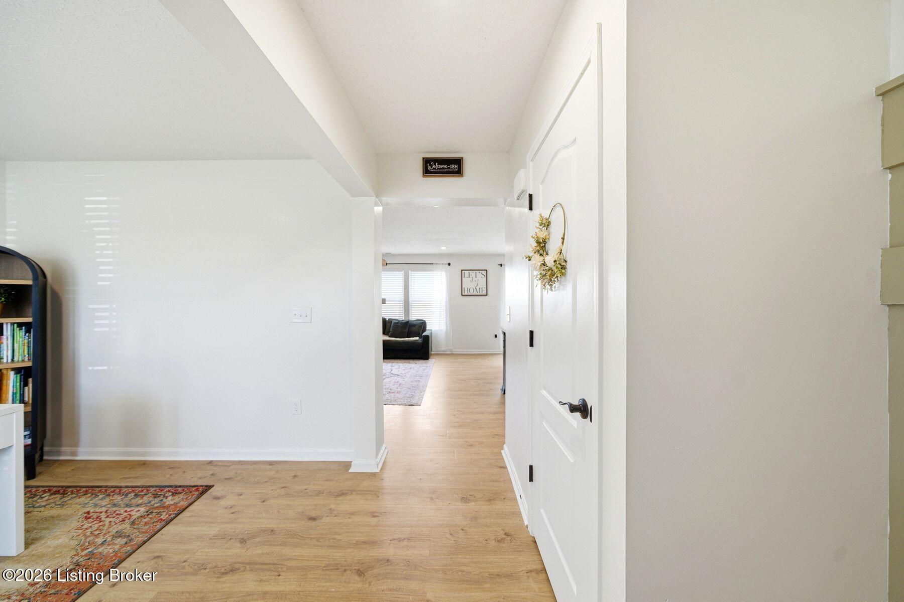 112 Ravens Nest Ct