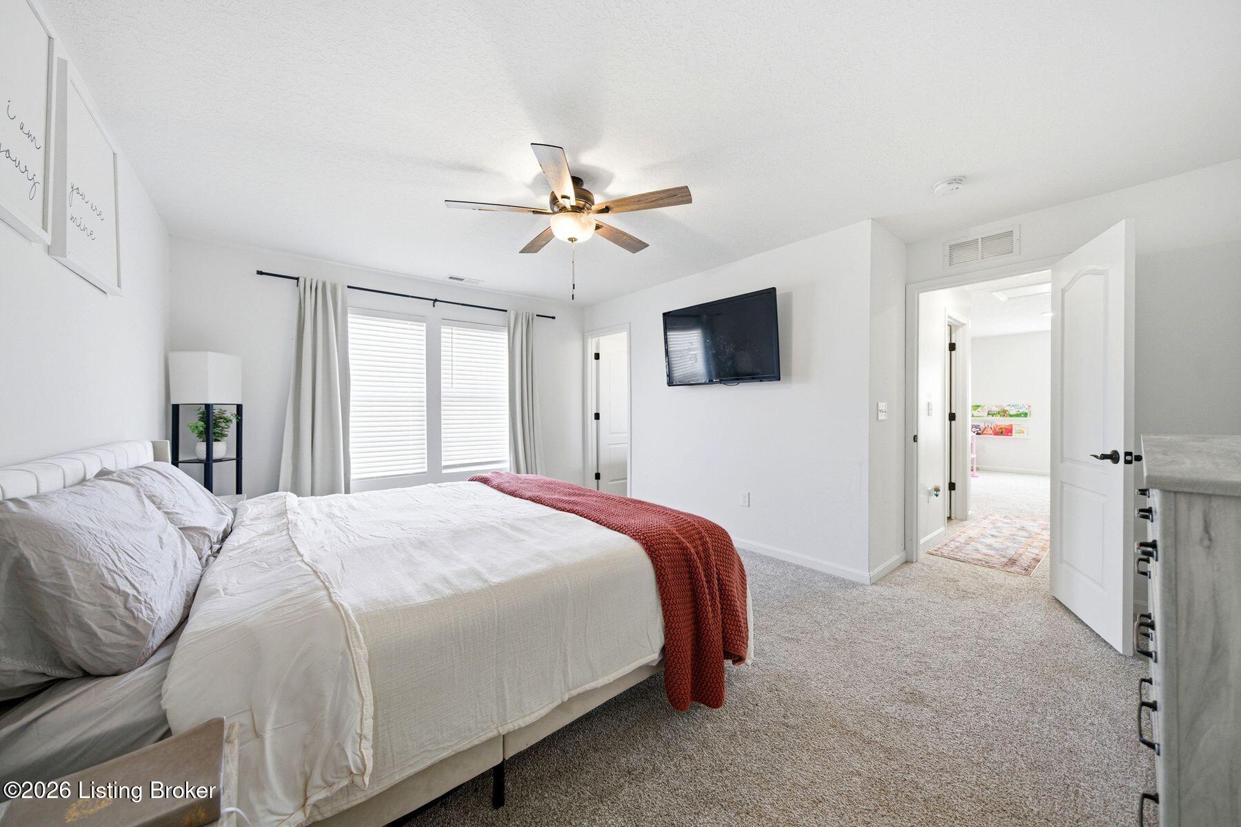 112 Ravens Nest Ct