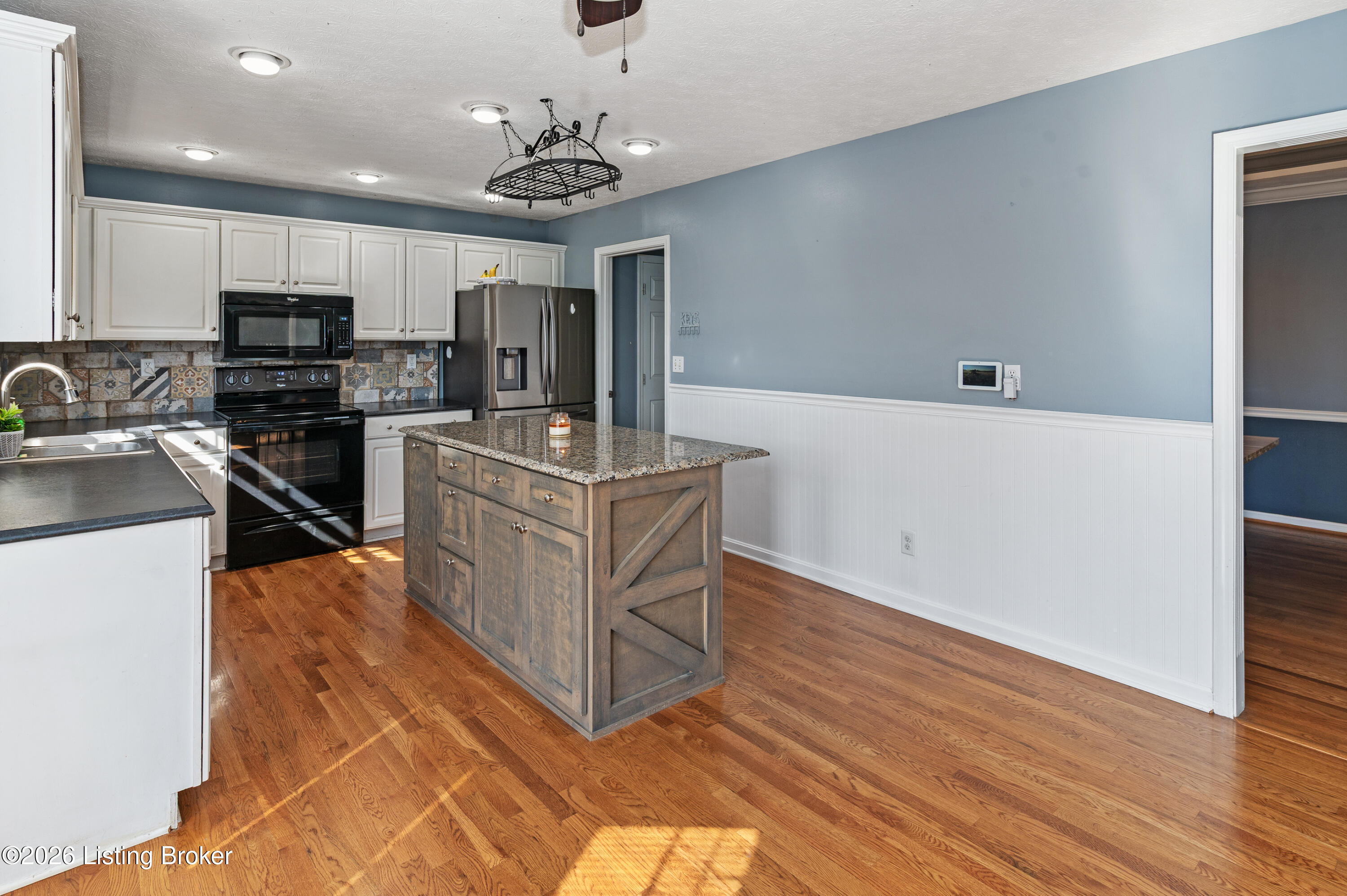 269 Beechwood Ave