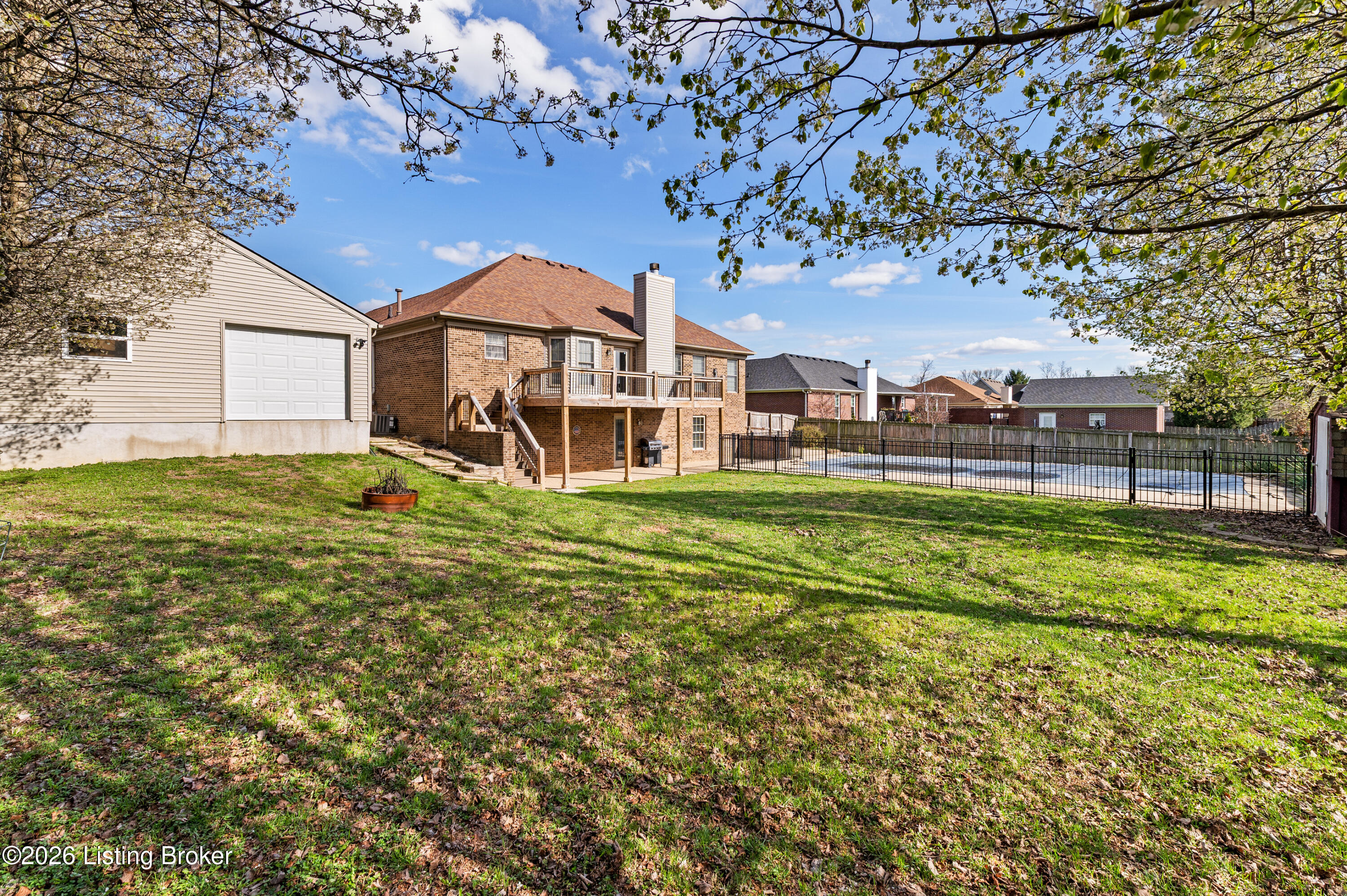 269 Beechwood Ave