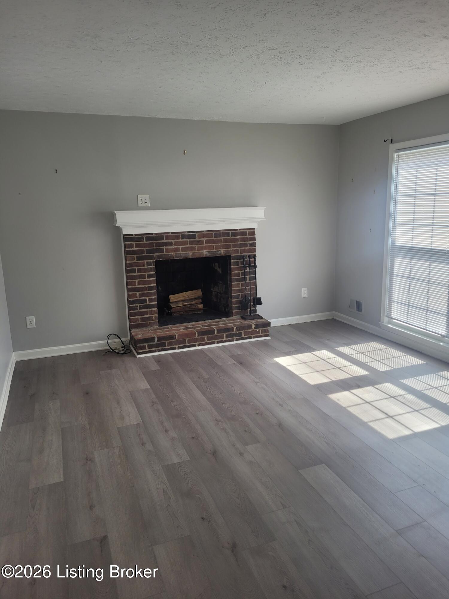 304 S Evergreen Rd