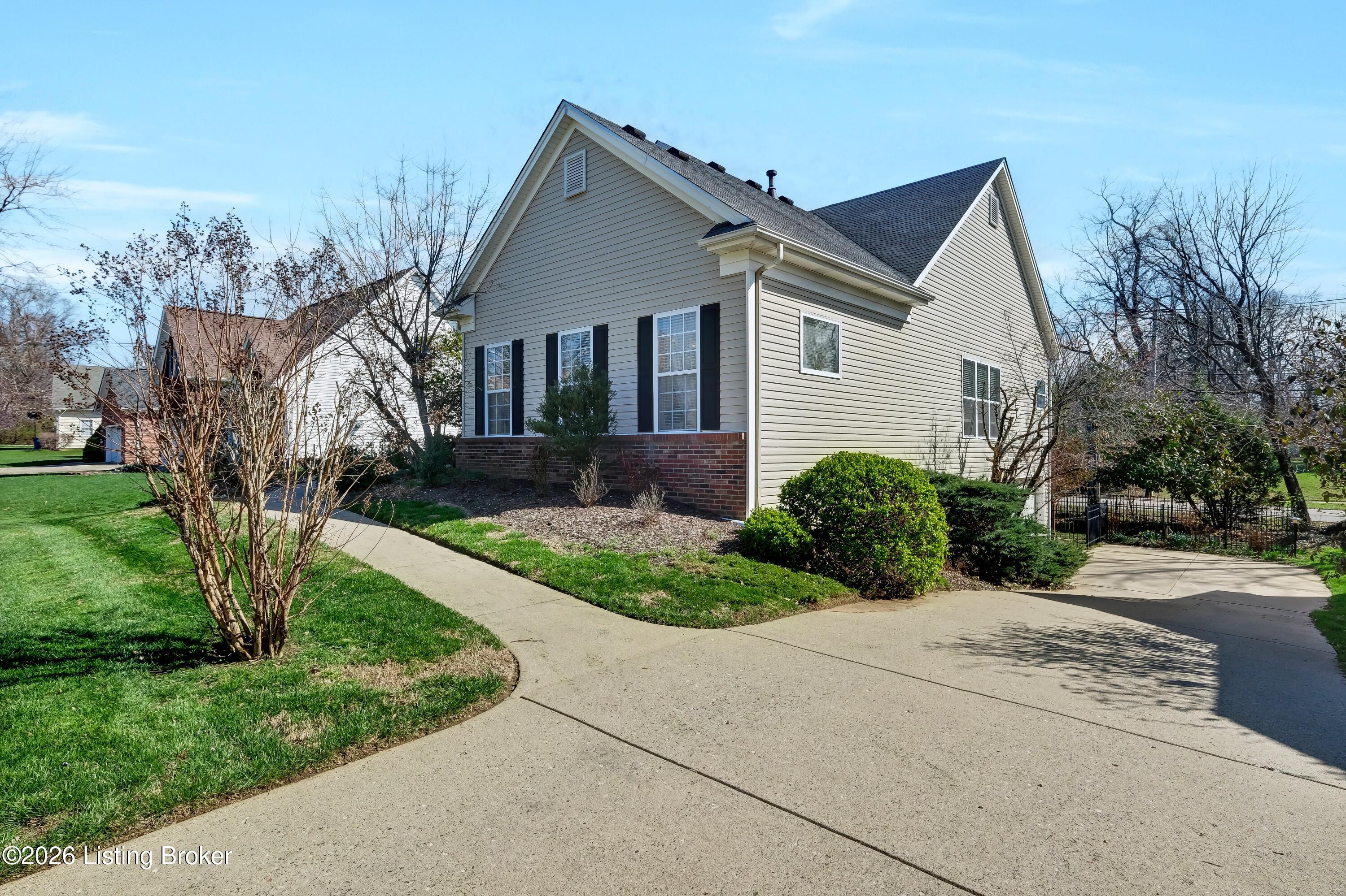 107 Ambling Way