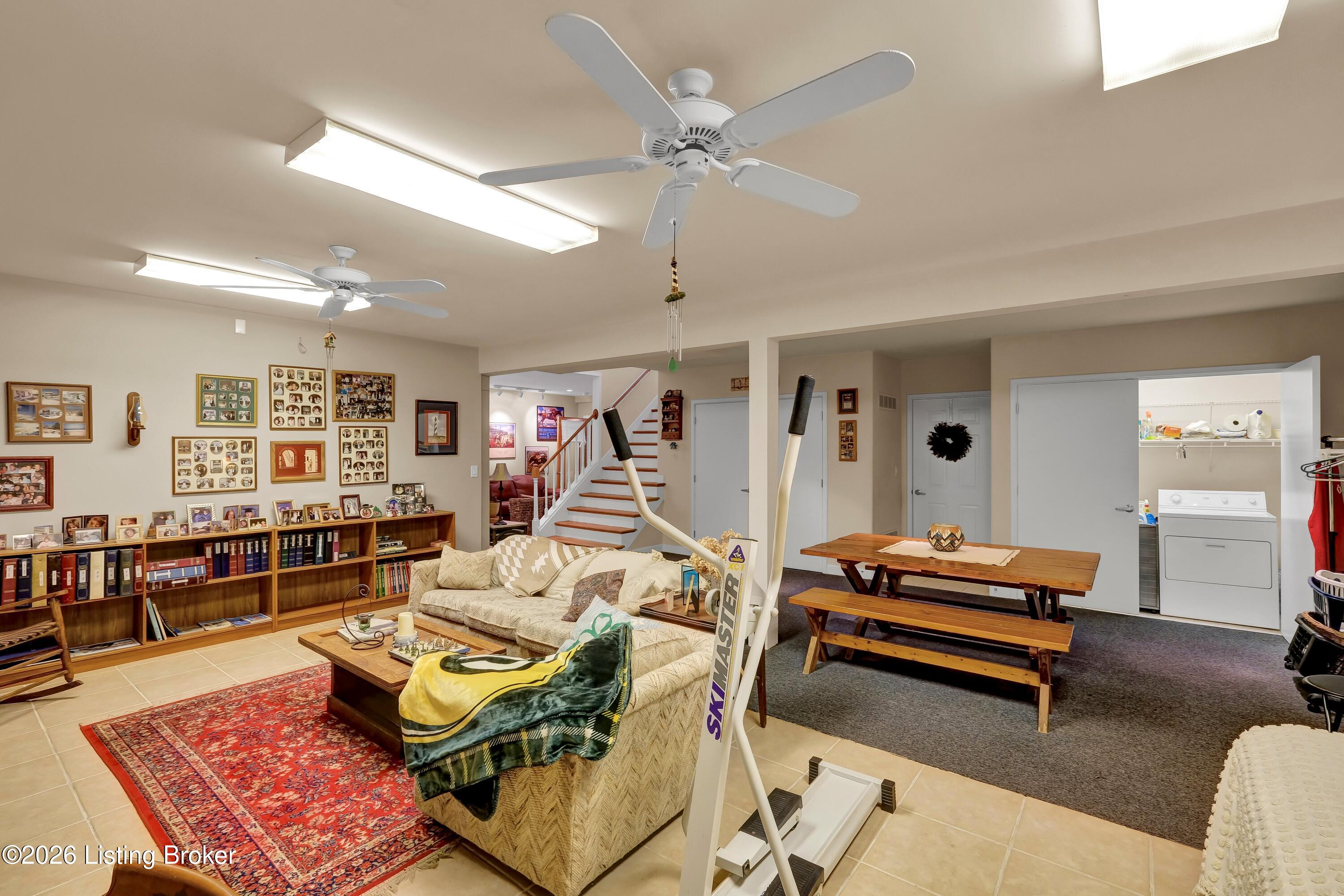 107 Ambling Way