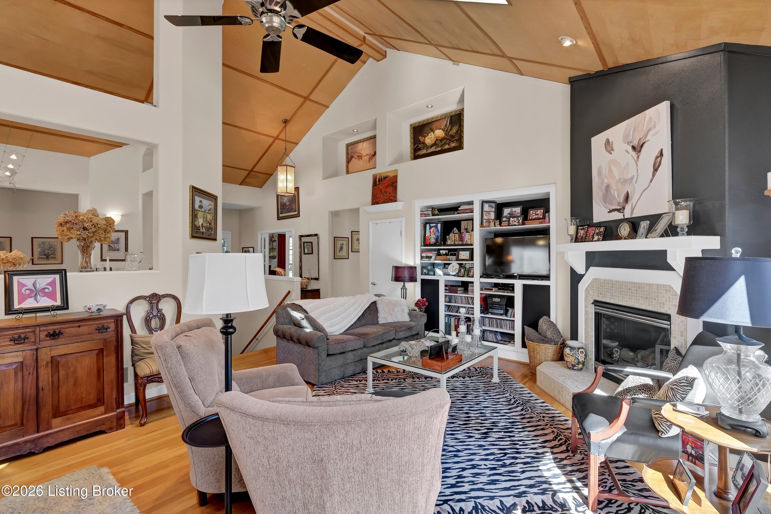107 Ambling Way