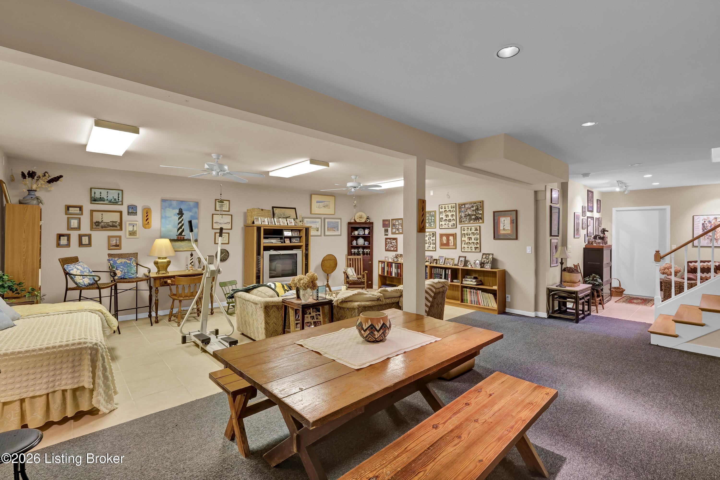 107 Ambling Way