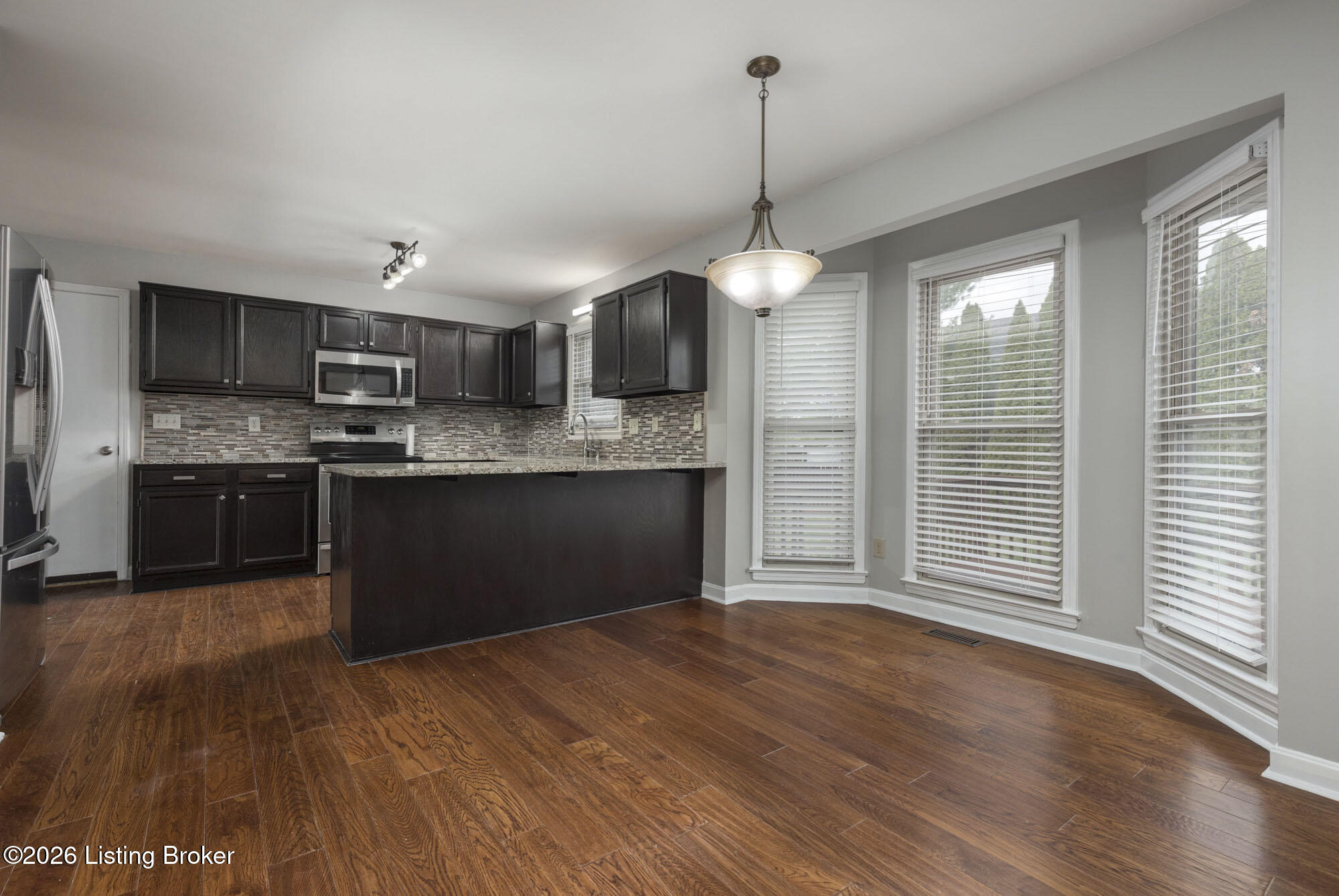 10417 Scarlet Oak Ct