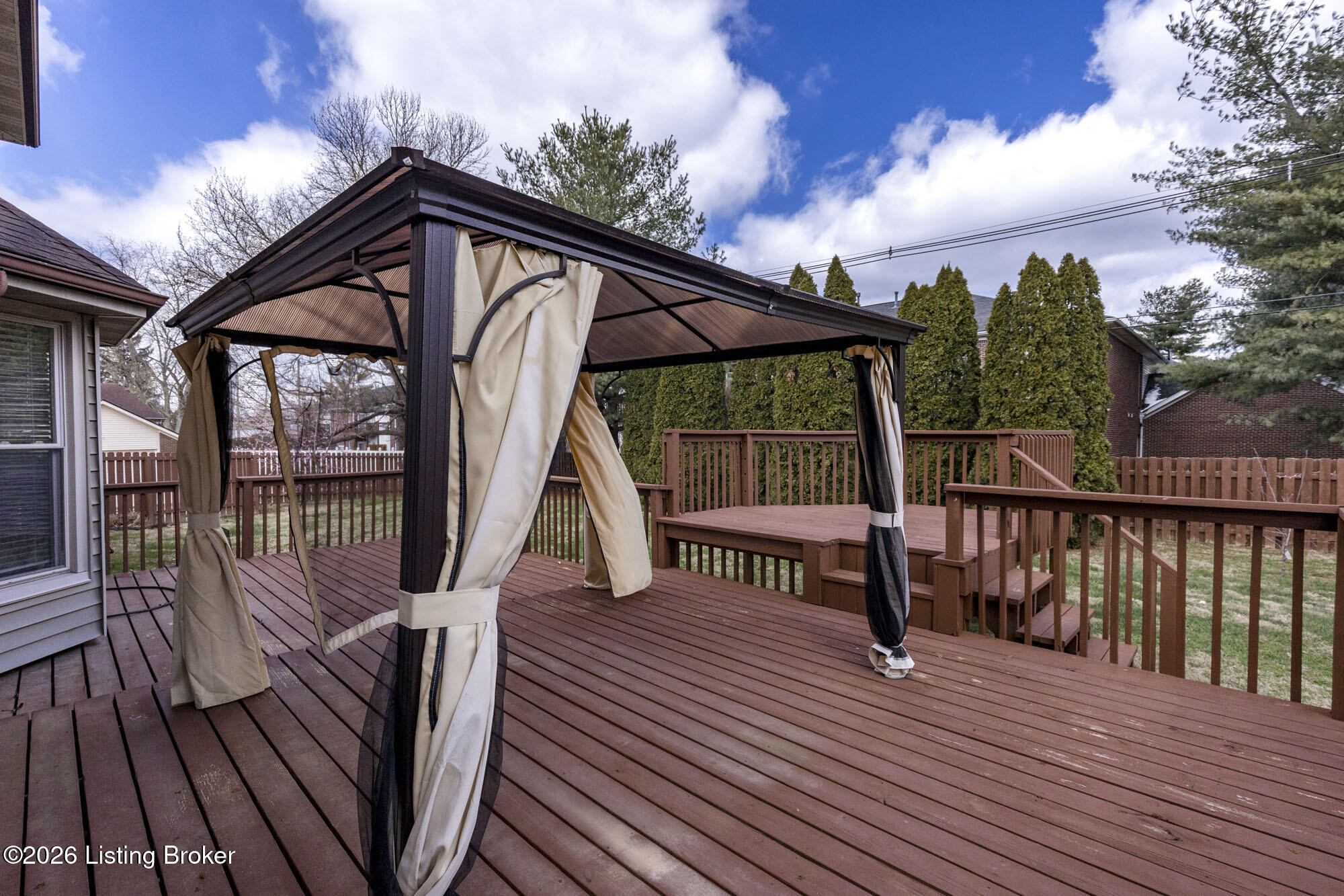 10417 Scarlet Oak Ct