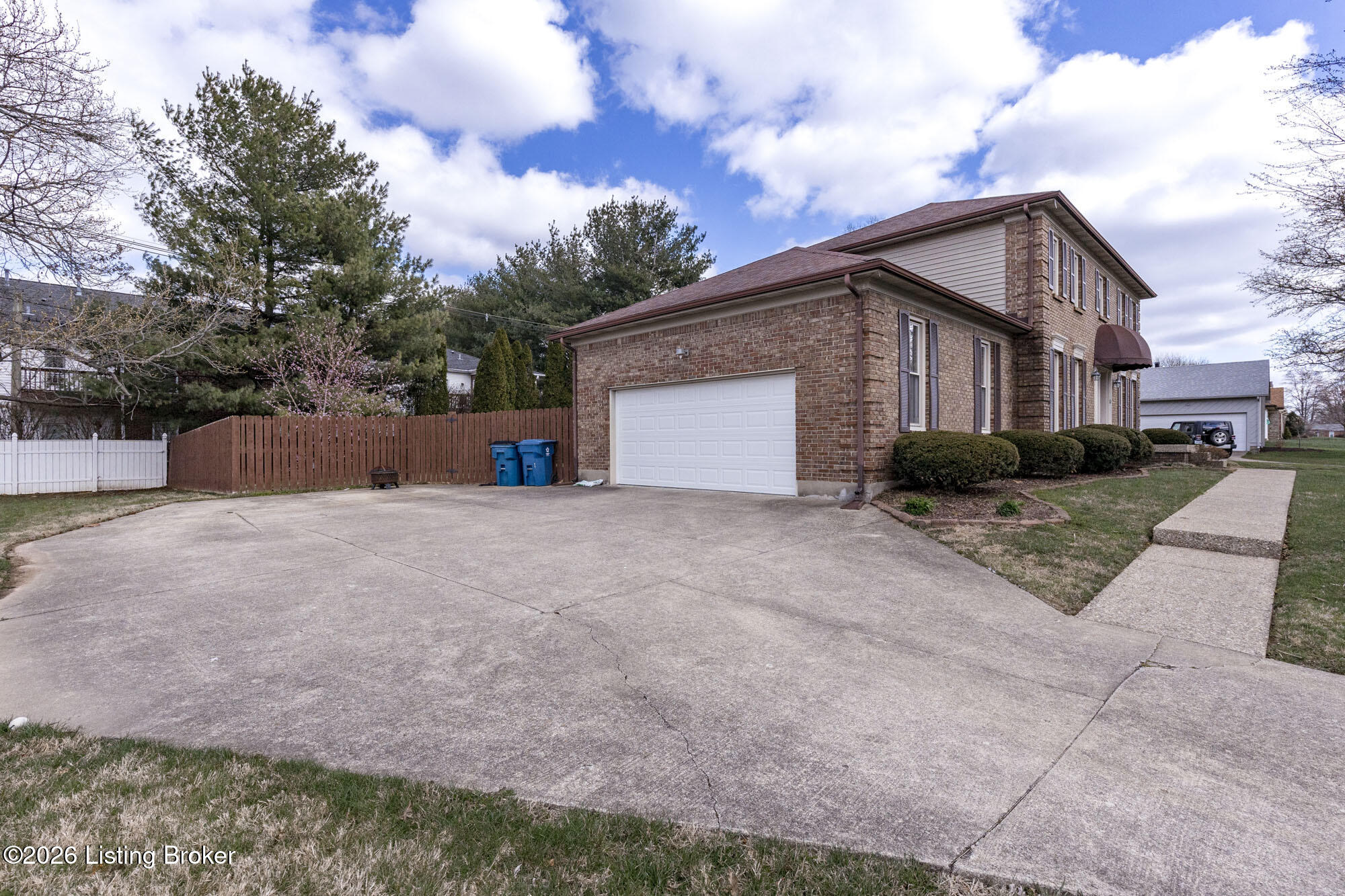 10417 Scarlet Oak Ct