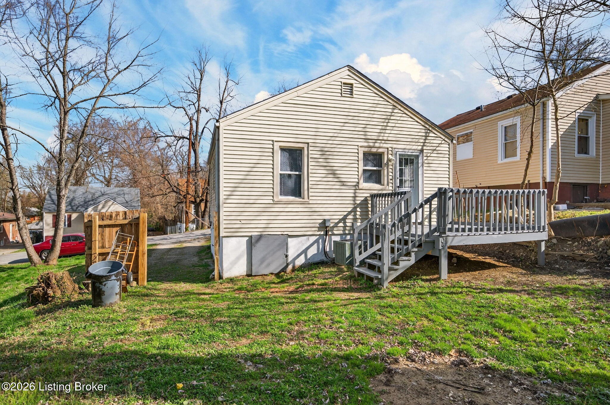 1524 Shingo Ave