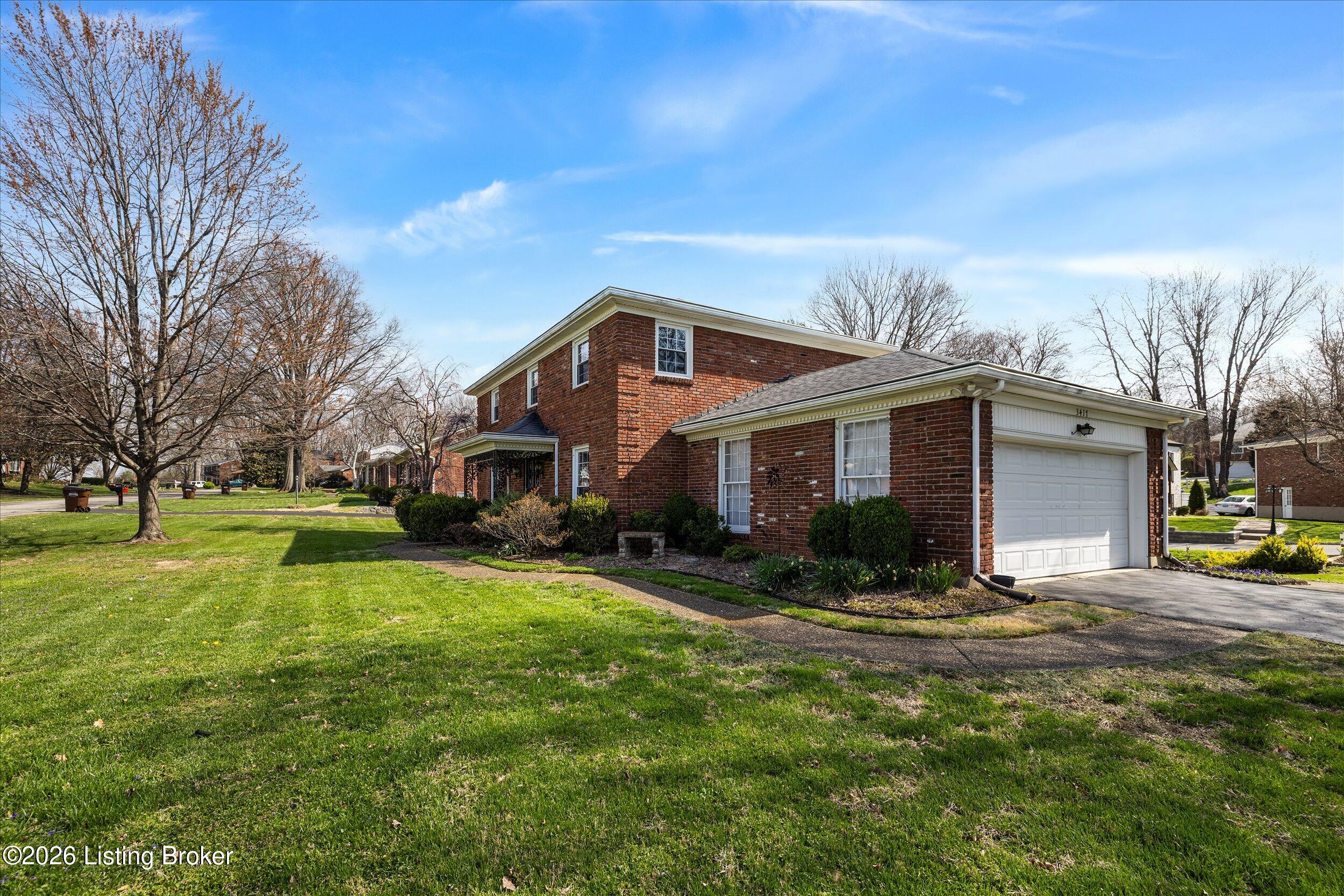 3417 Gonewind Dr