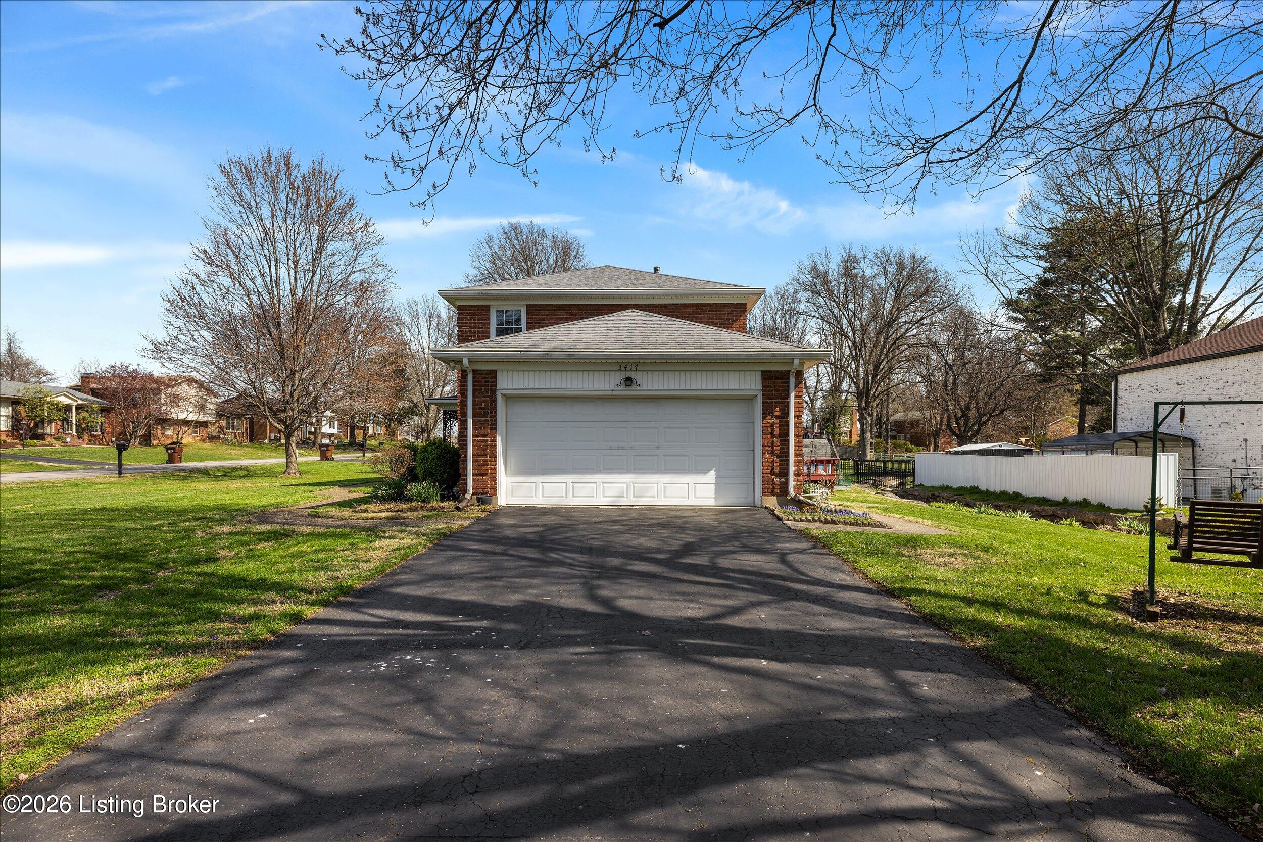 3417 Gonewind Dr