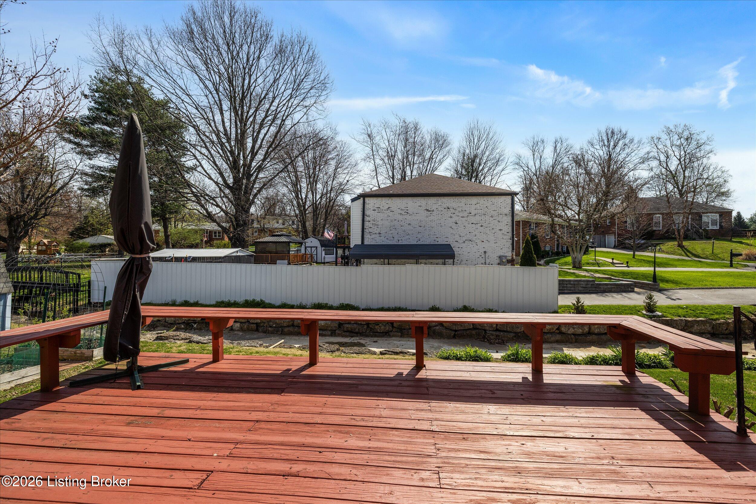 3417 Gonewind Dr