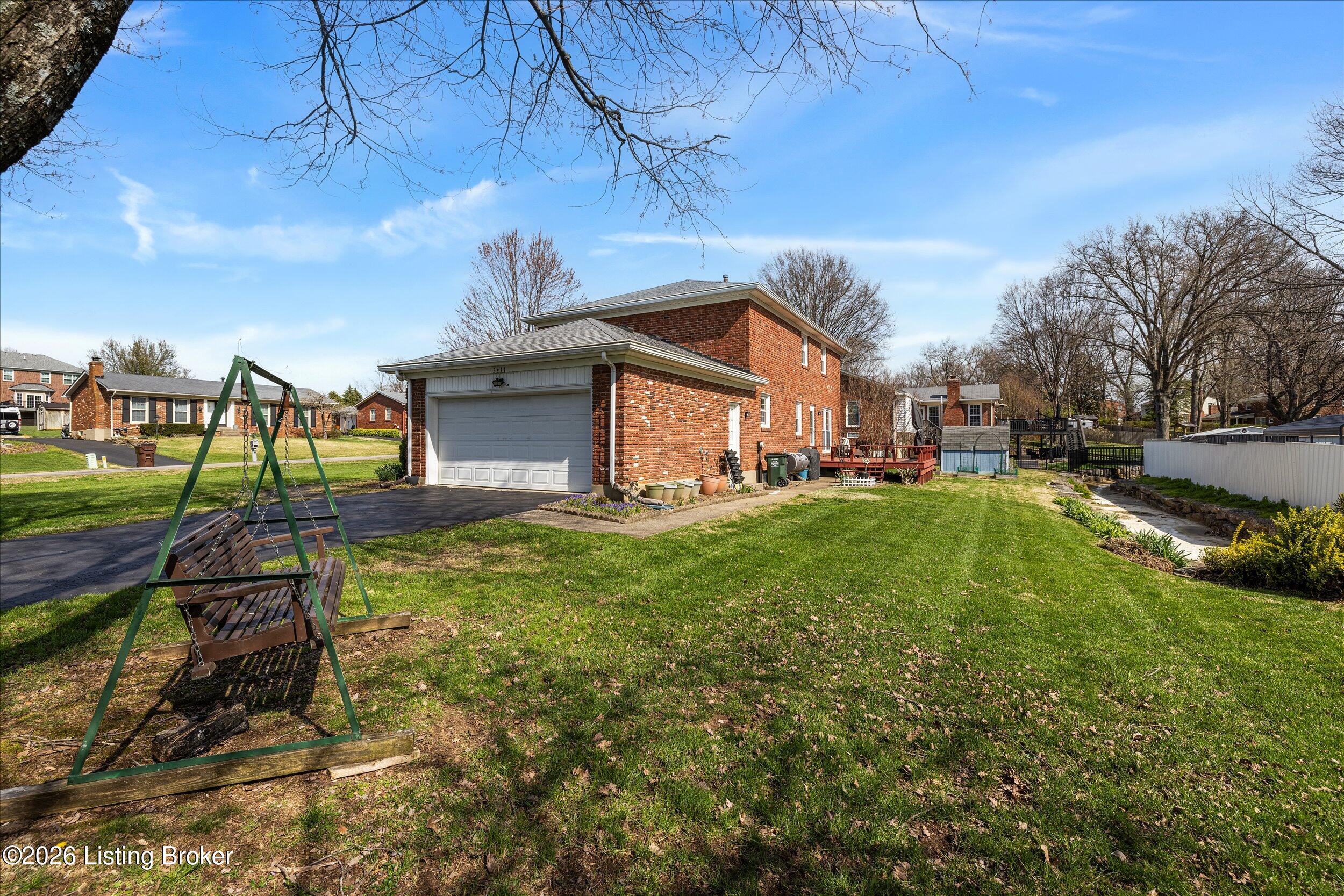 3417 Gonewind Dr