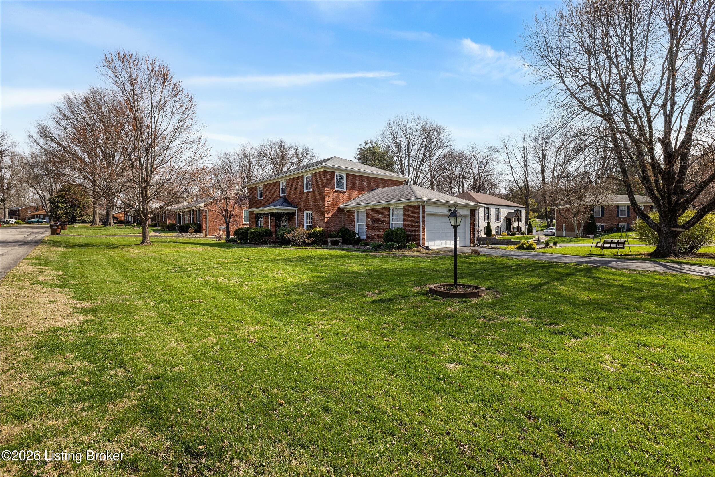 3417 Gonewind Dr