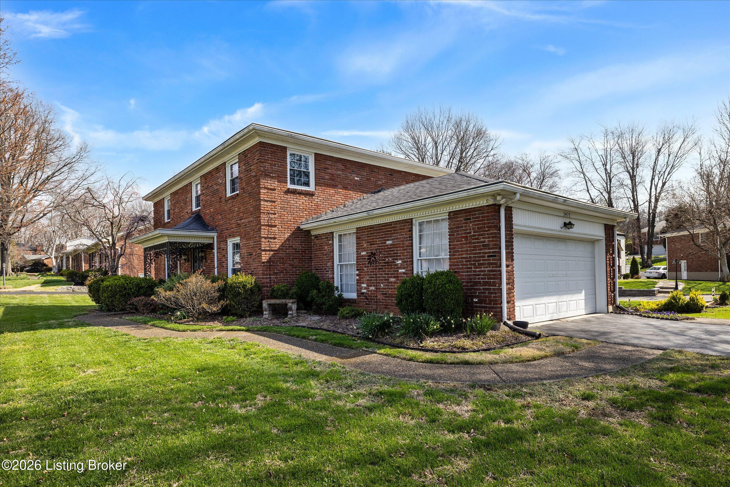 3417 Gonewind Dr