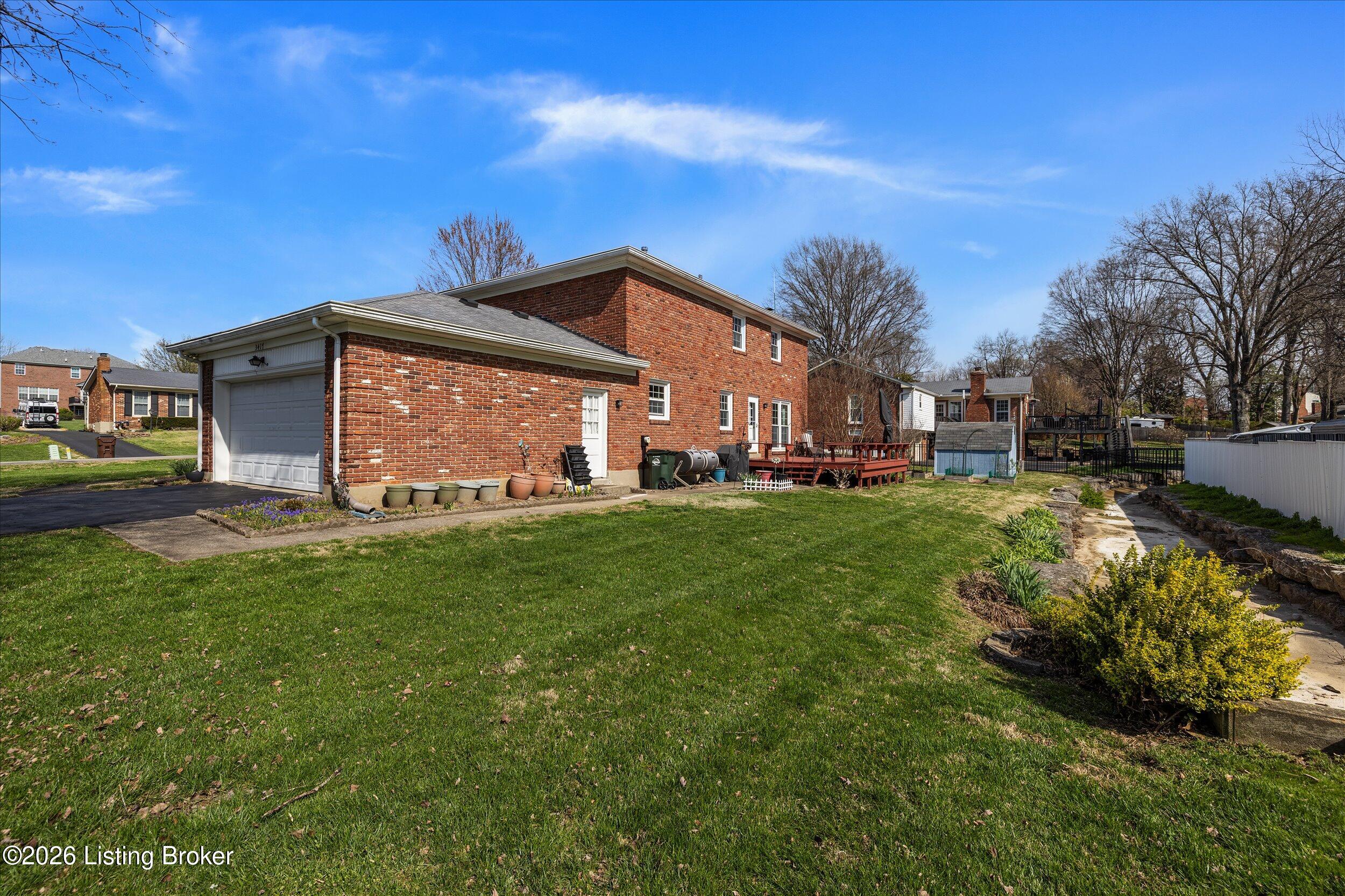 3417 Gonewind Dr