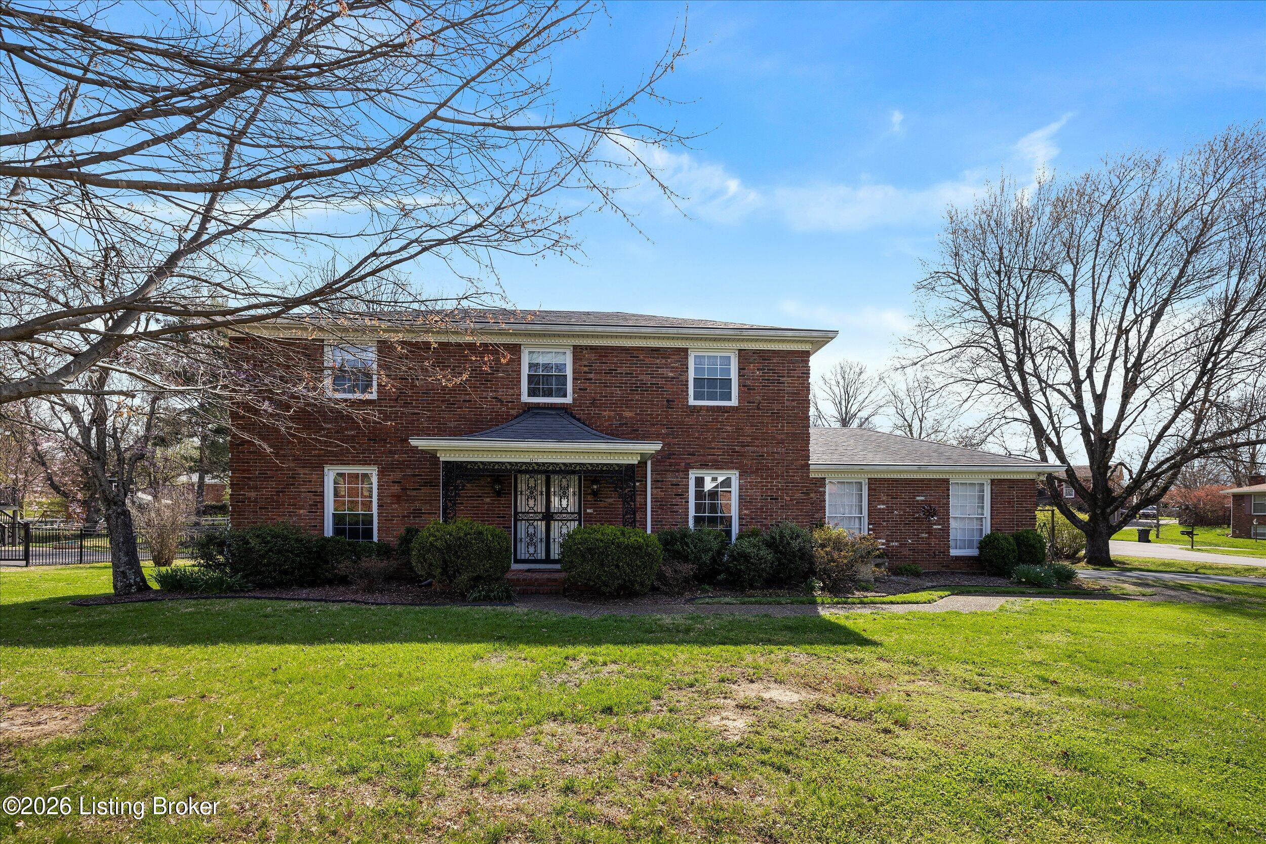 3417 Gonewind Dr