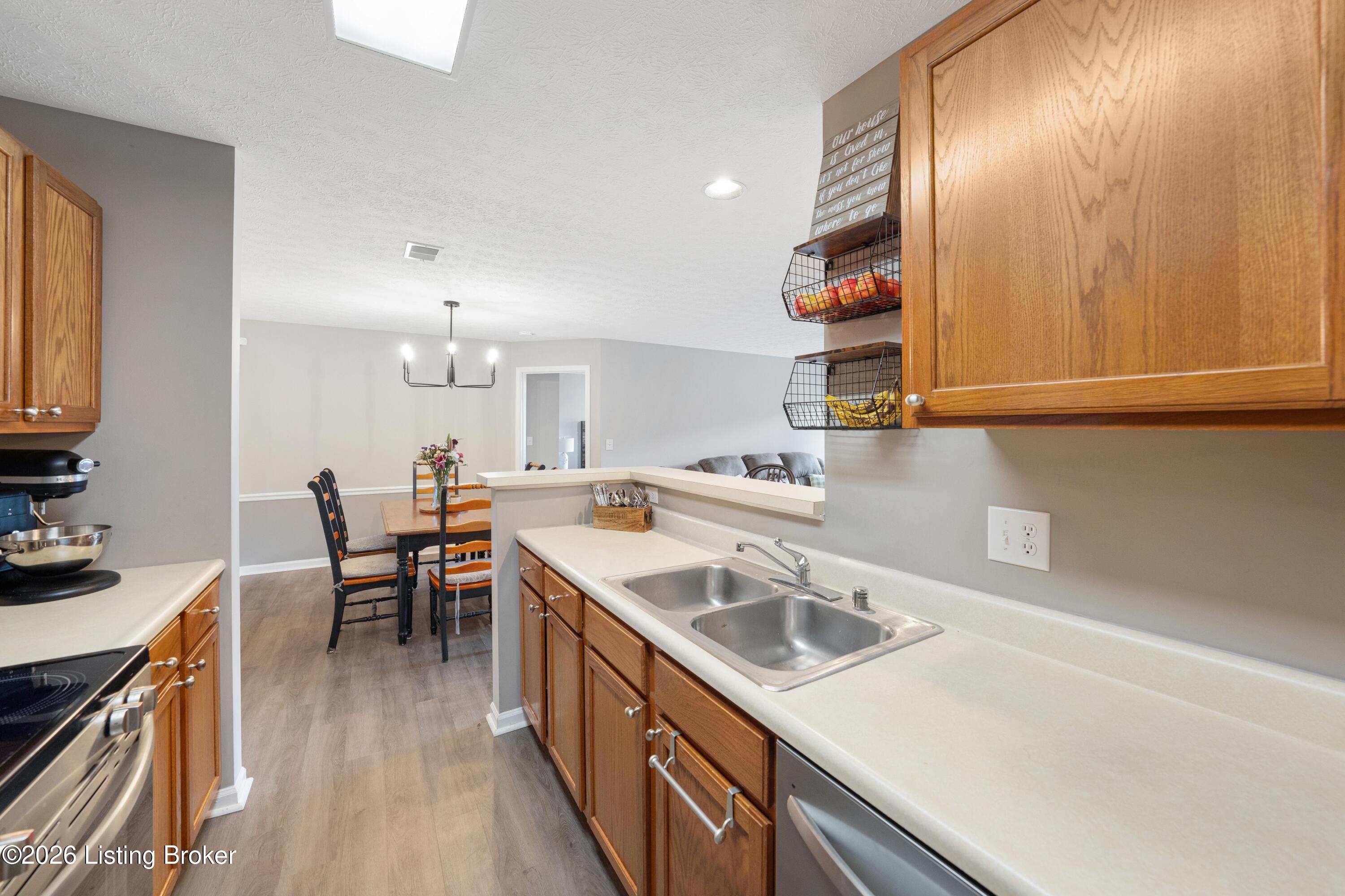 1209 Taxus Top Ln 102