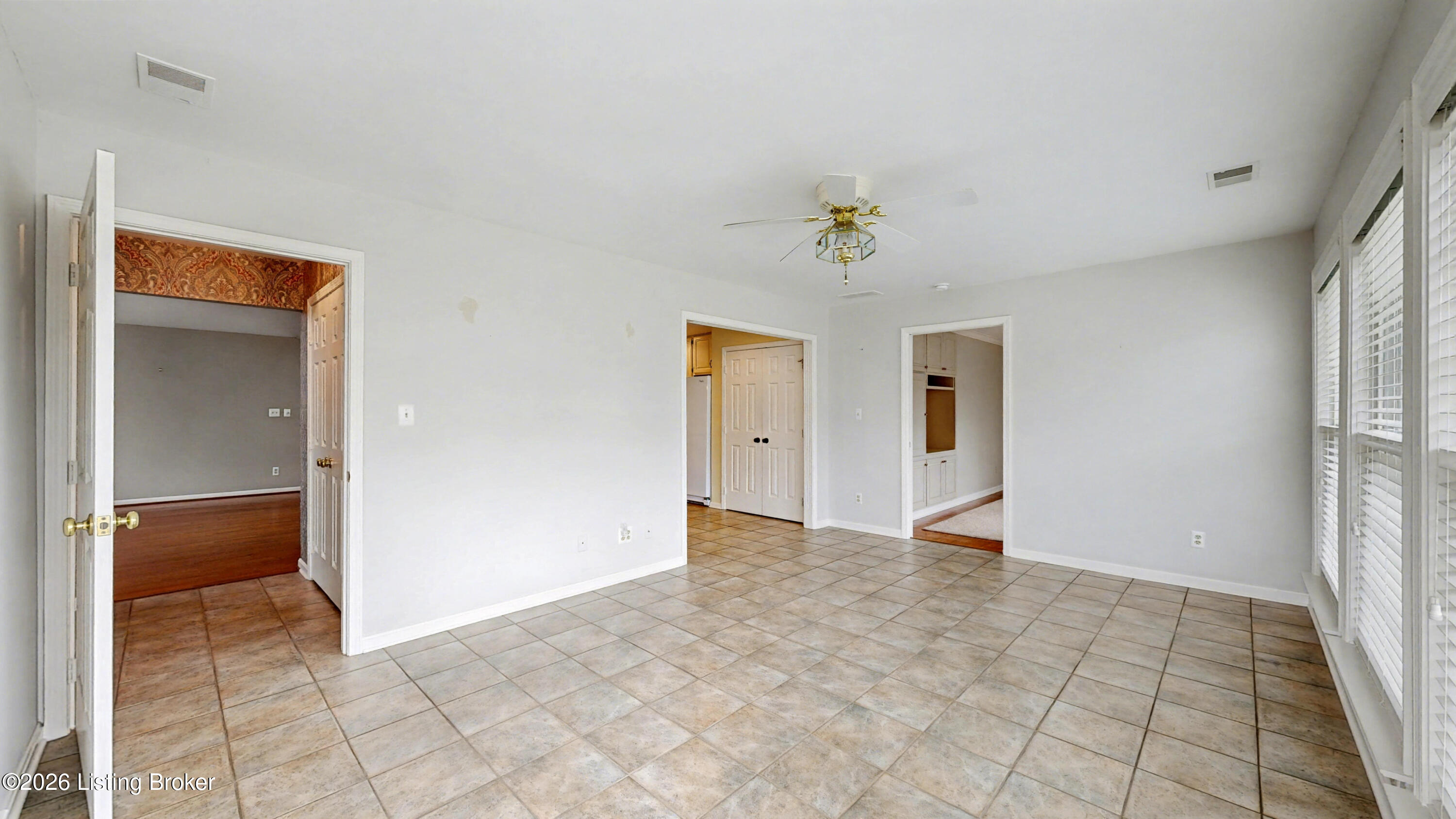 10545 Eagle Pines Ln