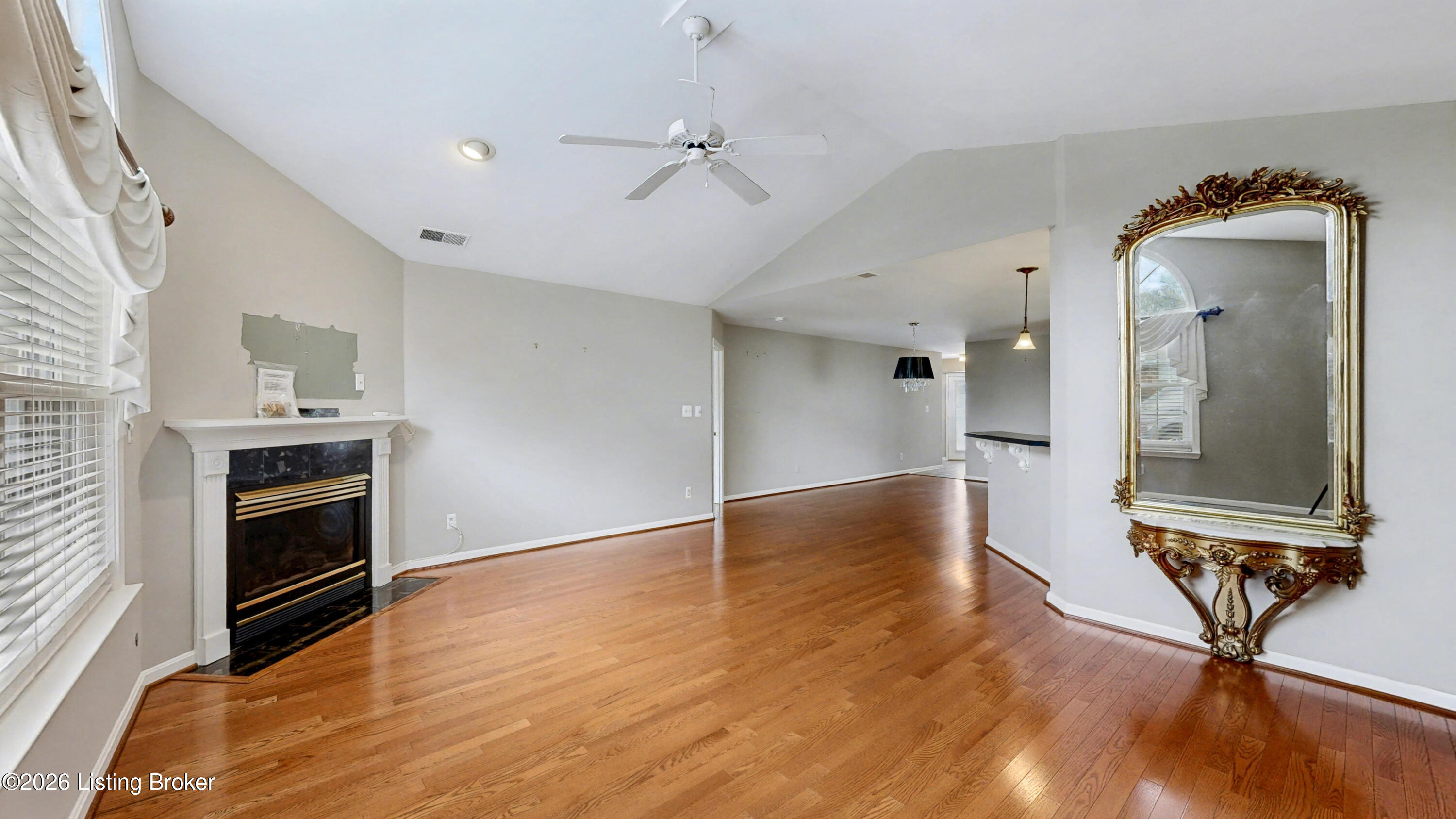10545 Eagle Pines Ln