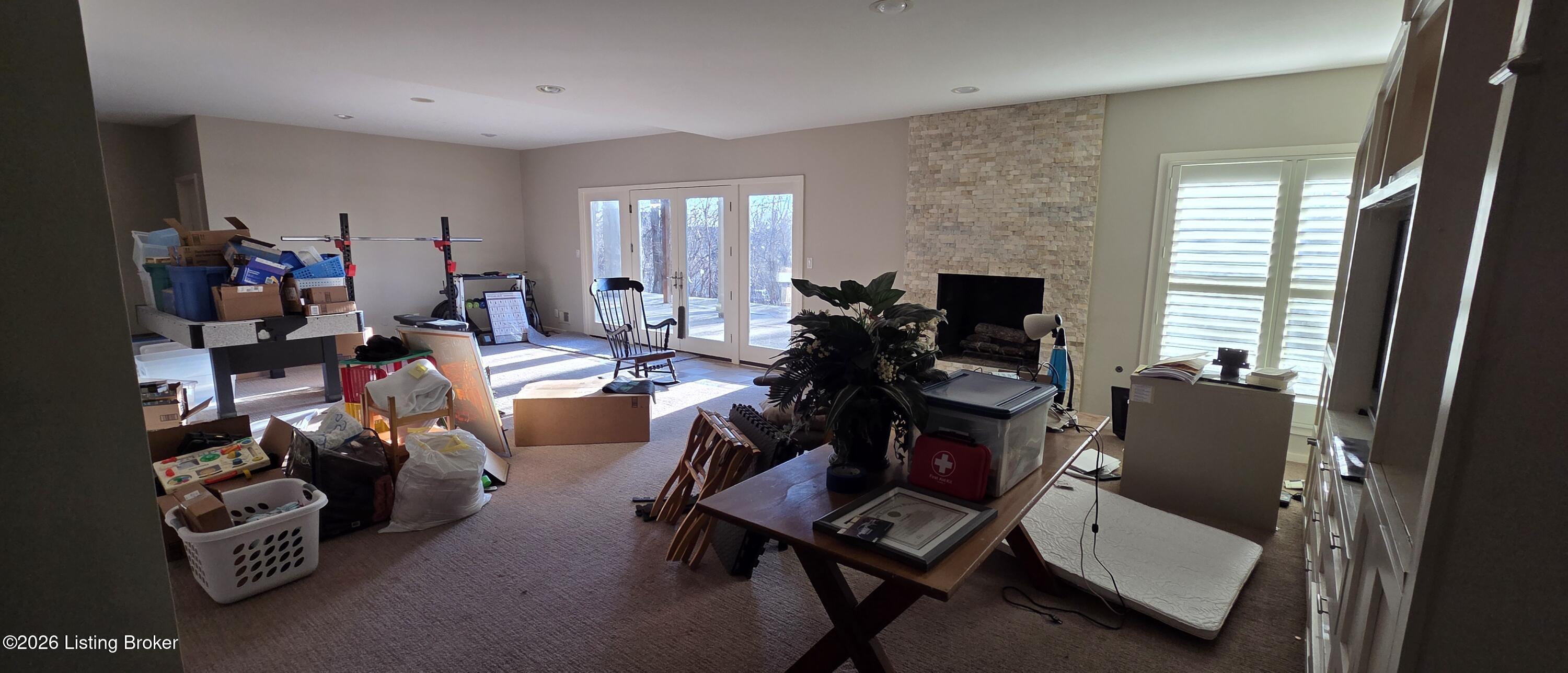 2802 Mockingbird Ct