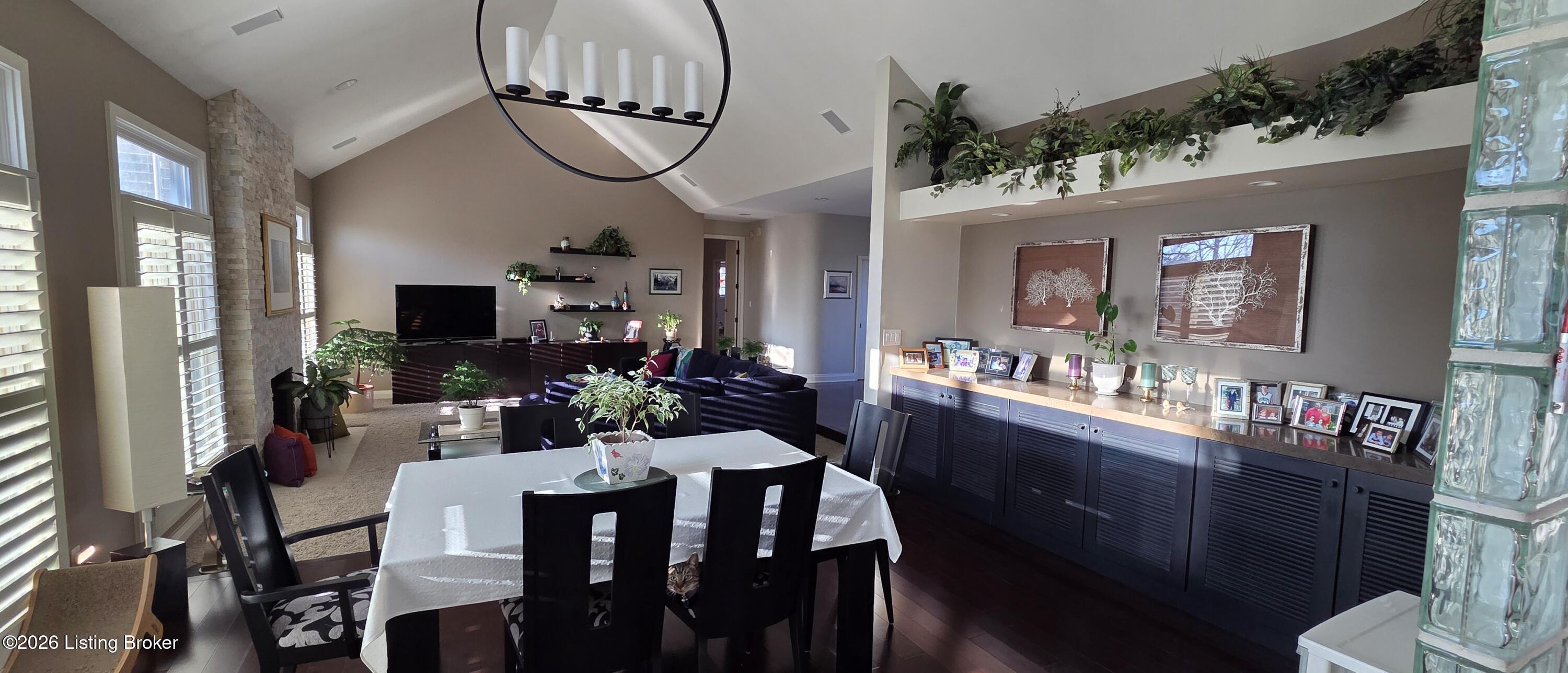 2802 Mockingbird Ct