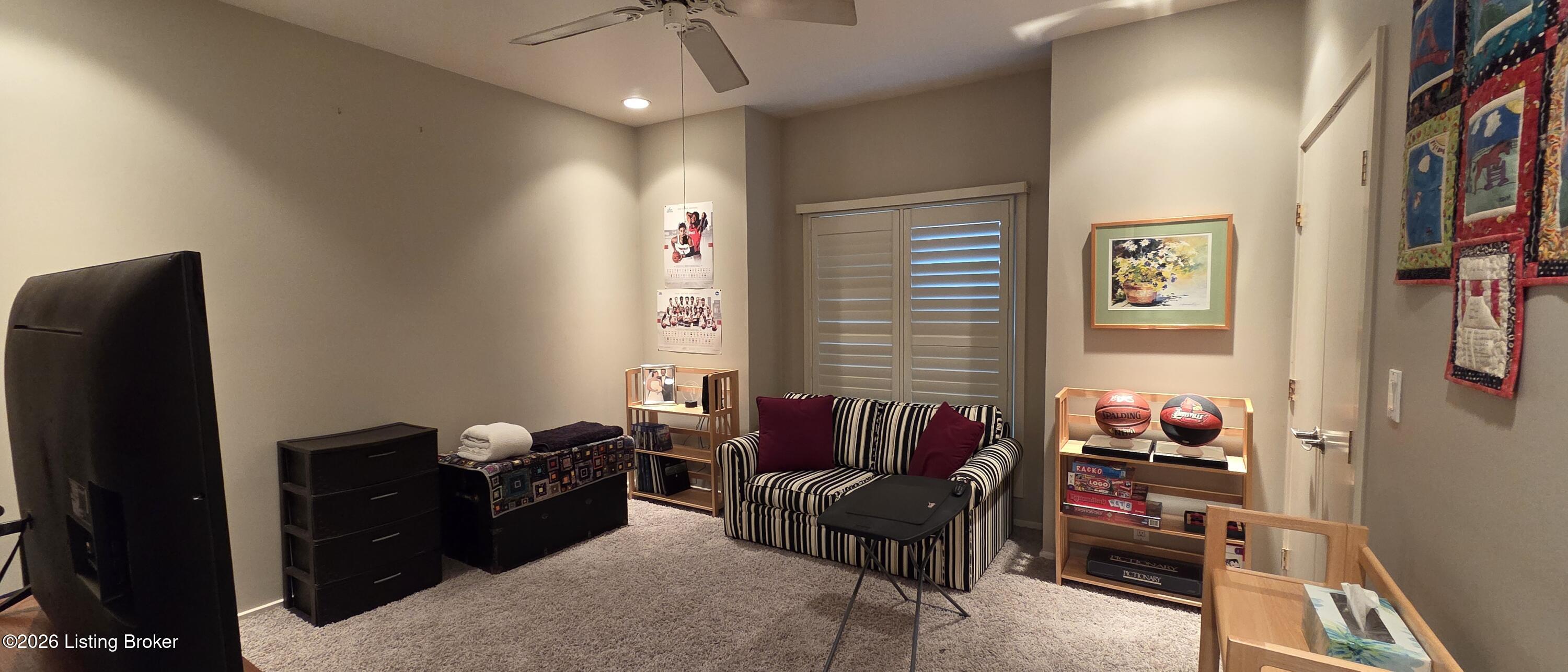 2802 Mockingbird Ct