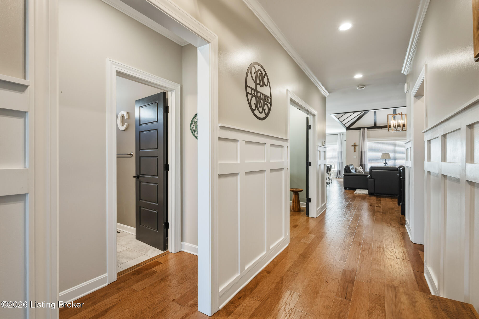 2421 Middle Creek Ct
