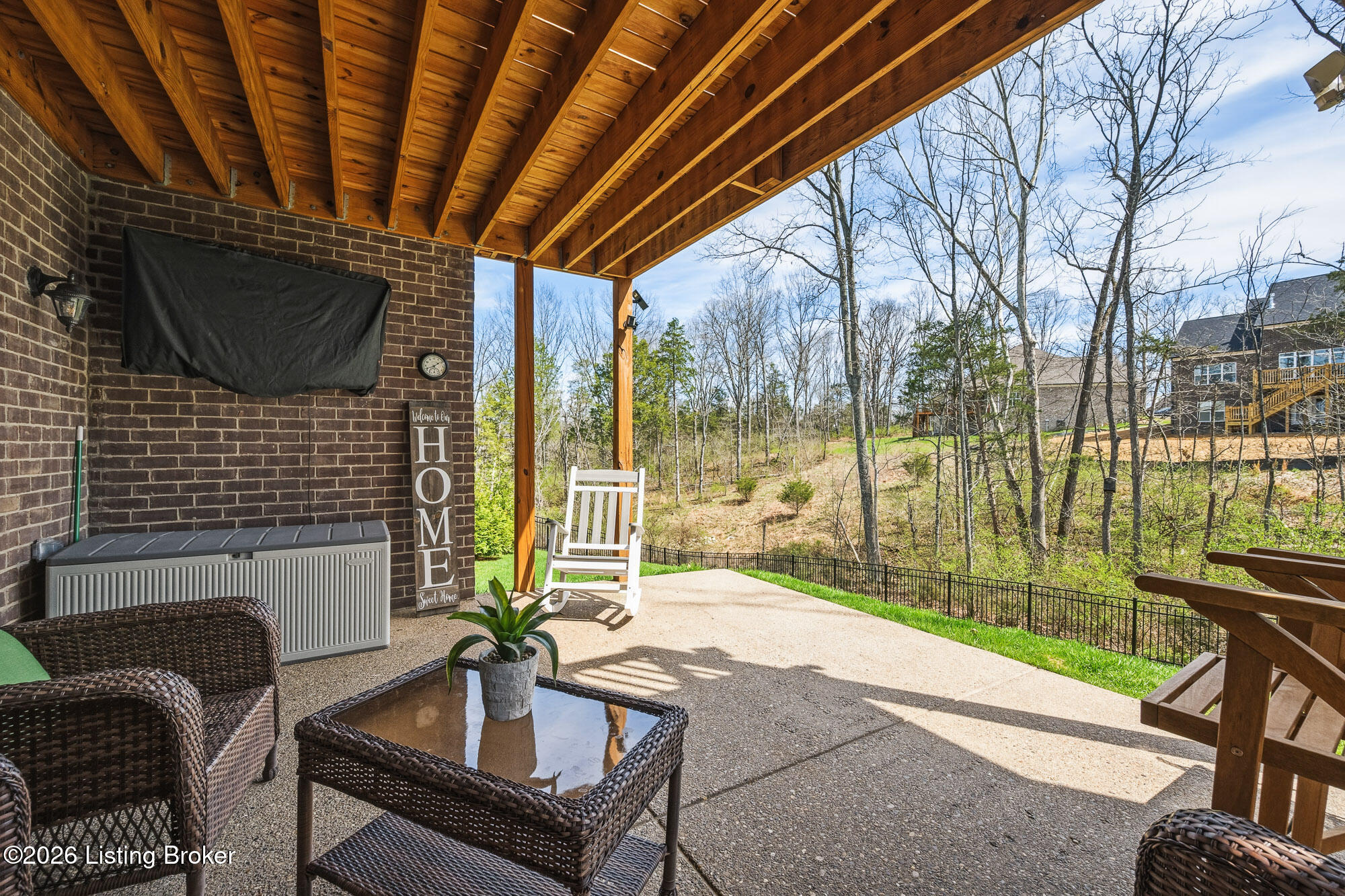 2421 Middle Creek Ct