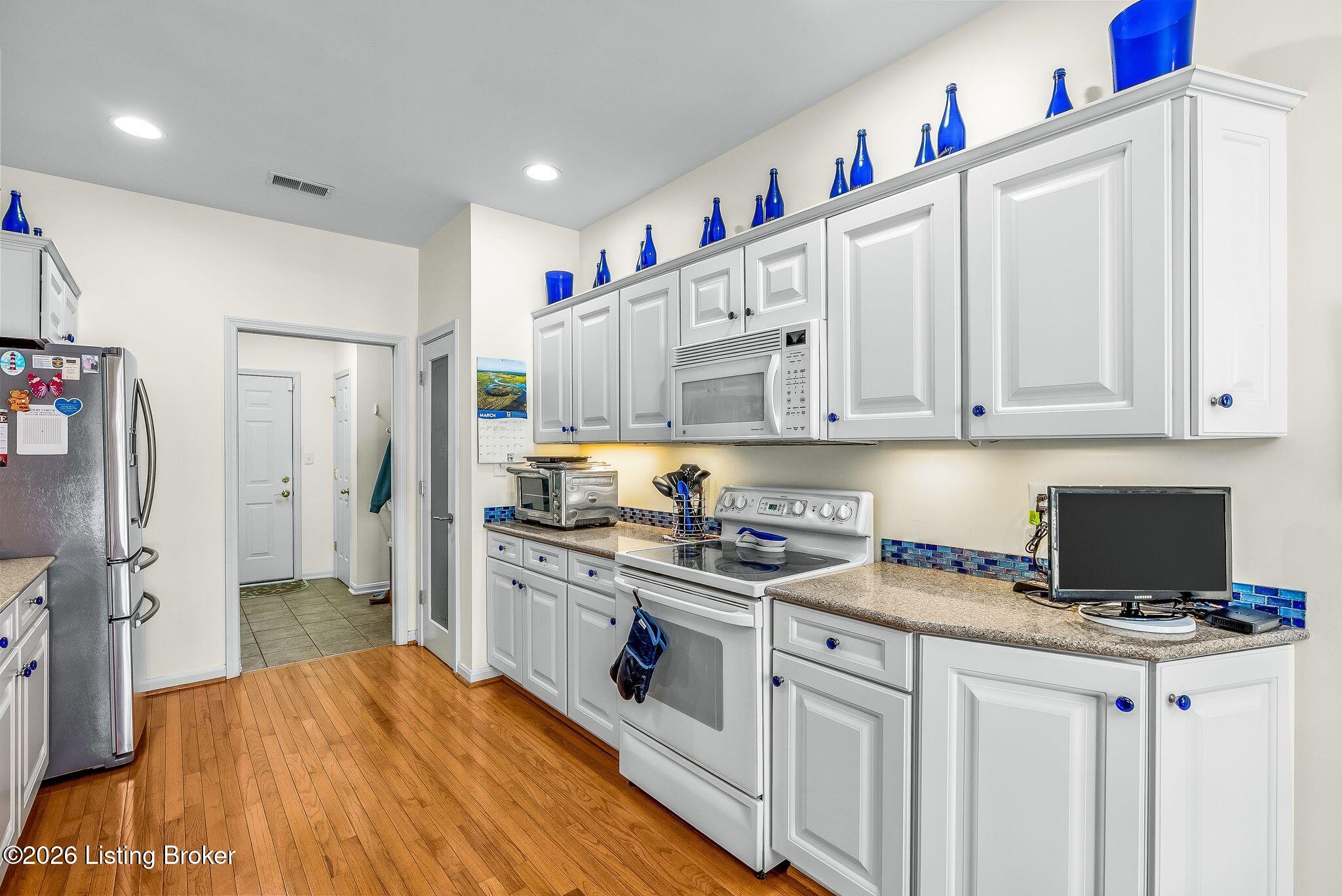 10103 Cave Creek Rd