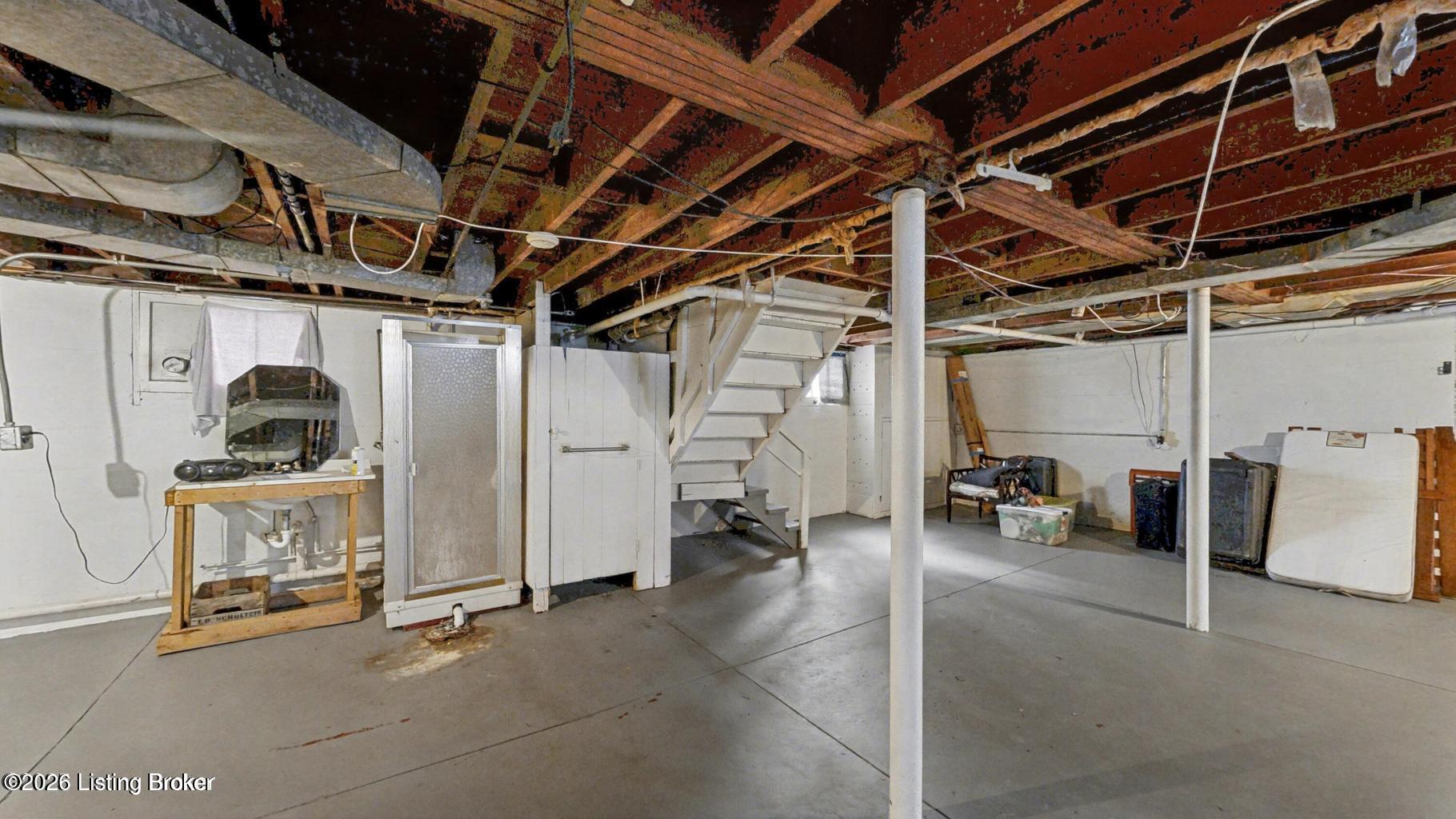 2438 Bradley Ave