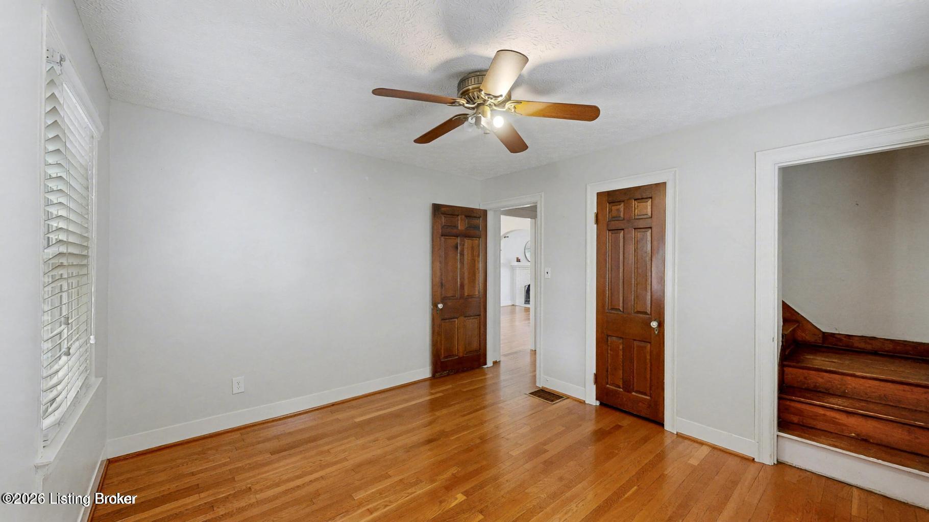 2438 Bradley Ave