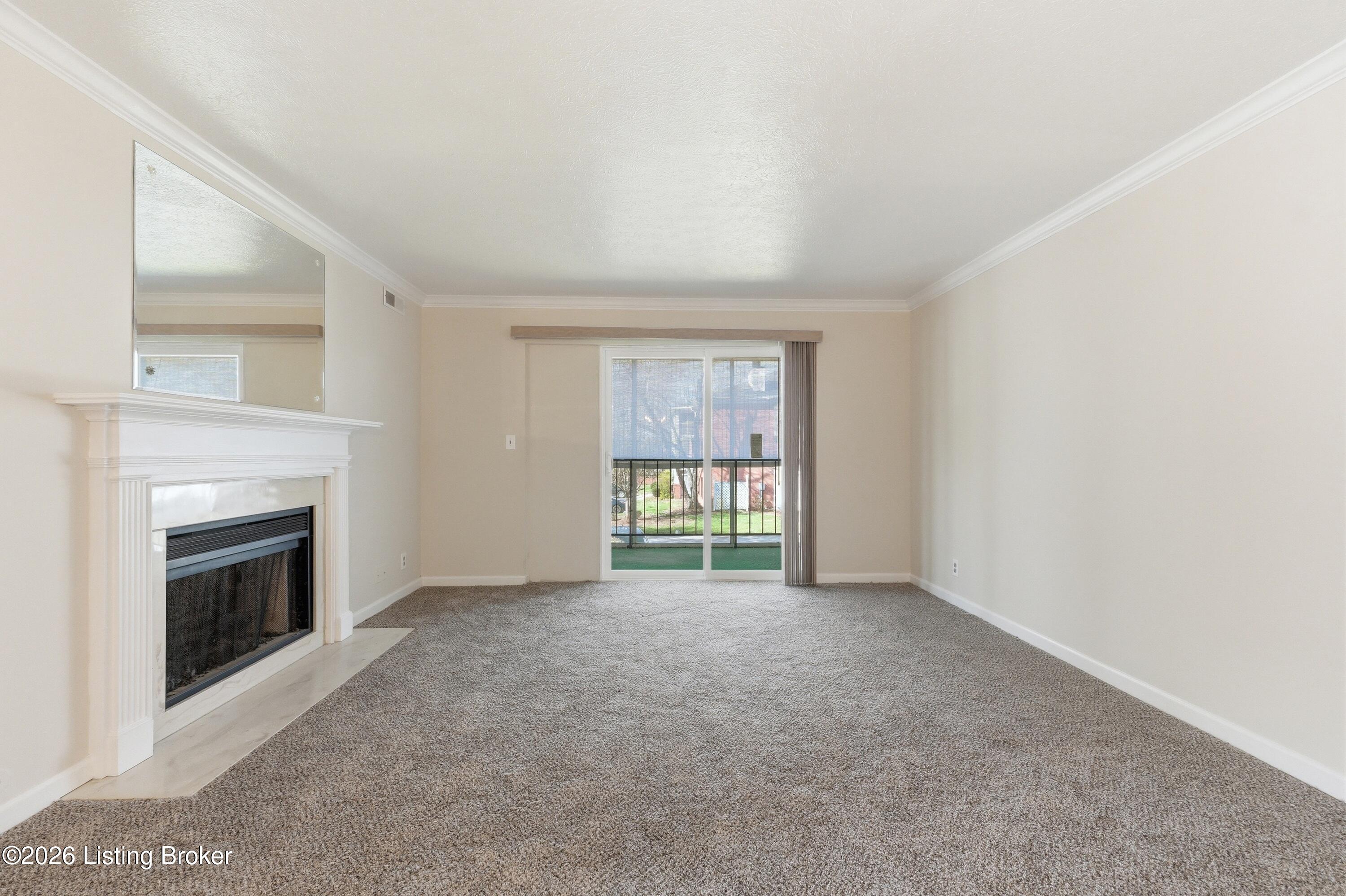 906 Donard Park Ave