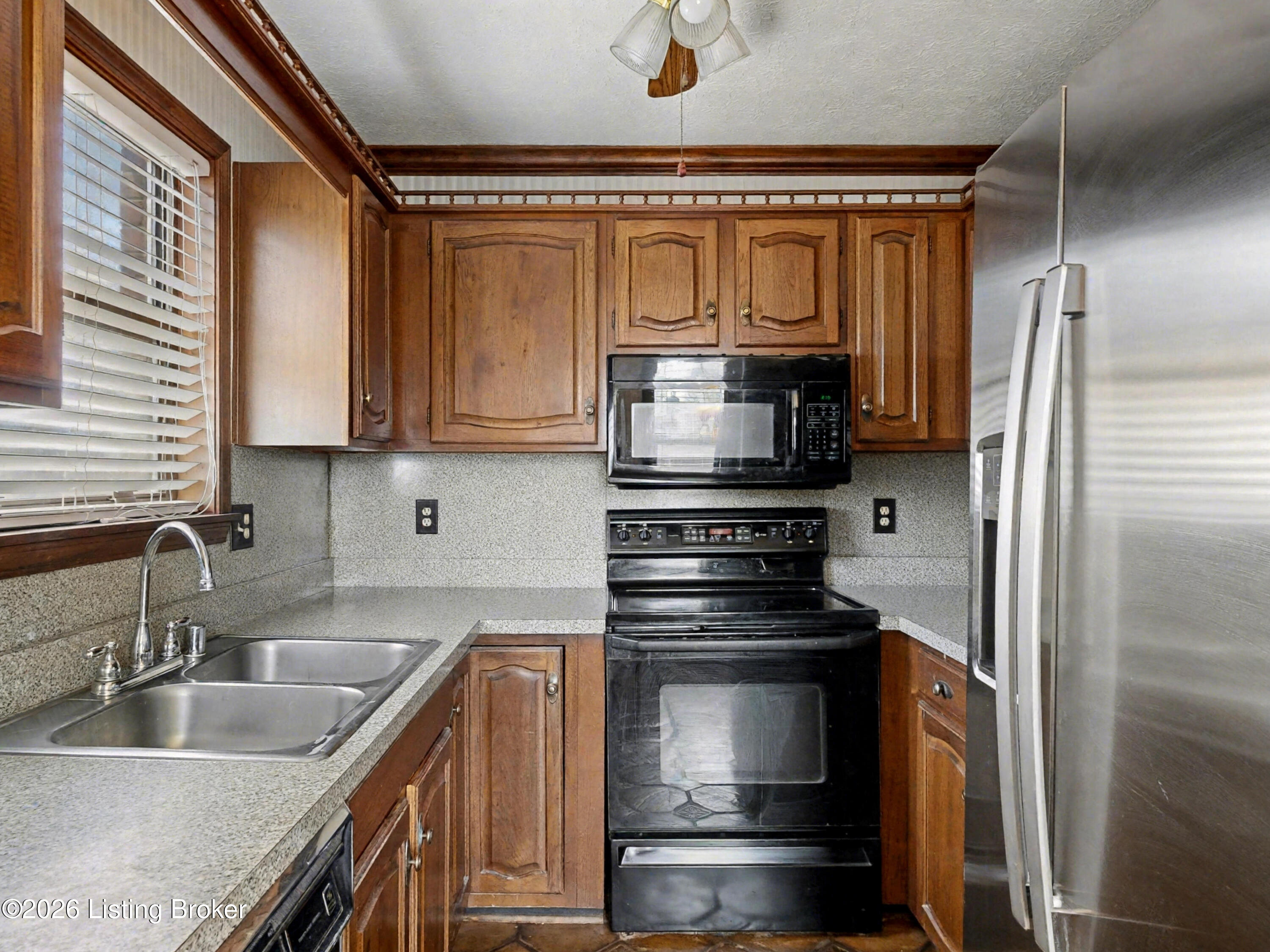 7616 Nottoway Cir