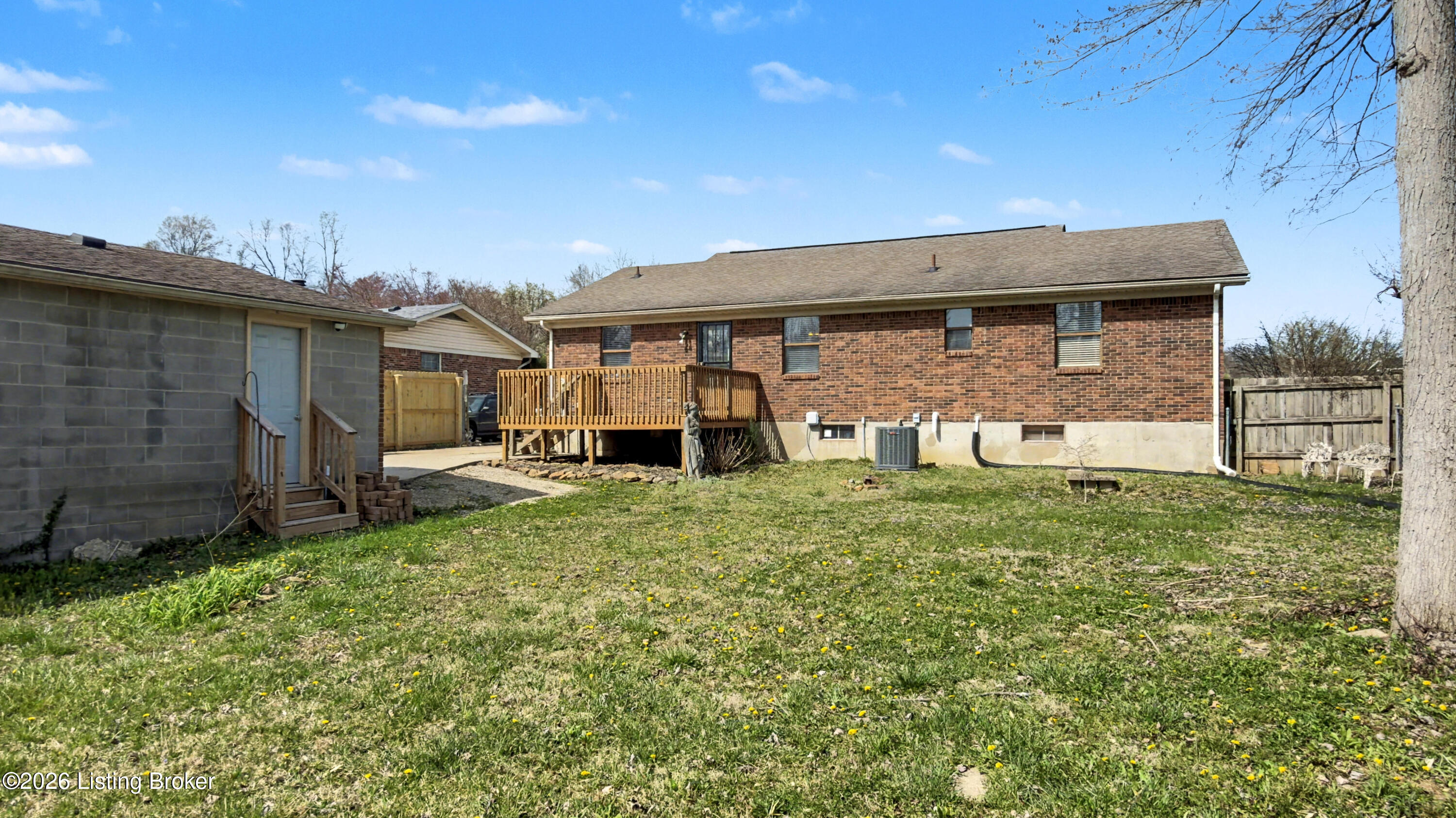 7616 Nottoway Cir