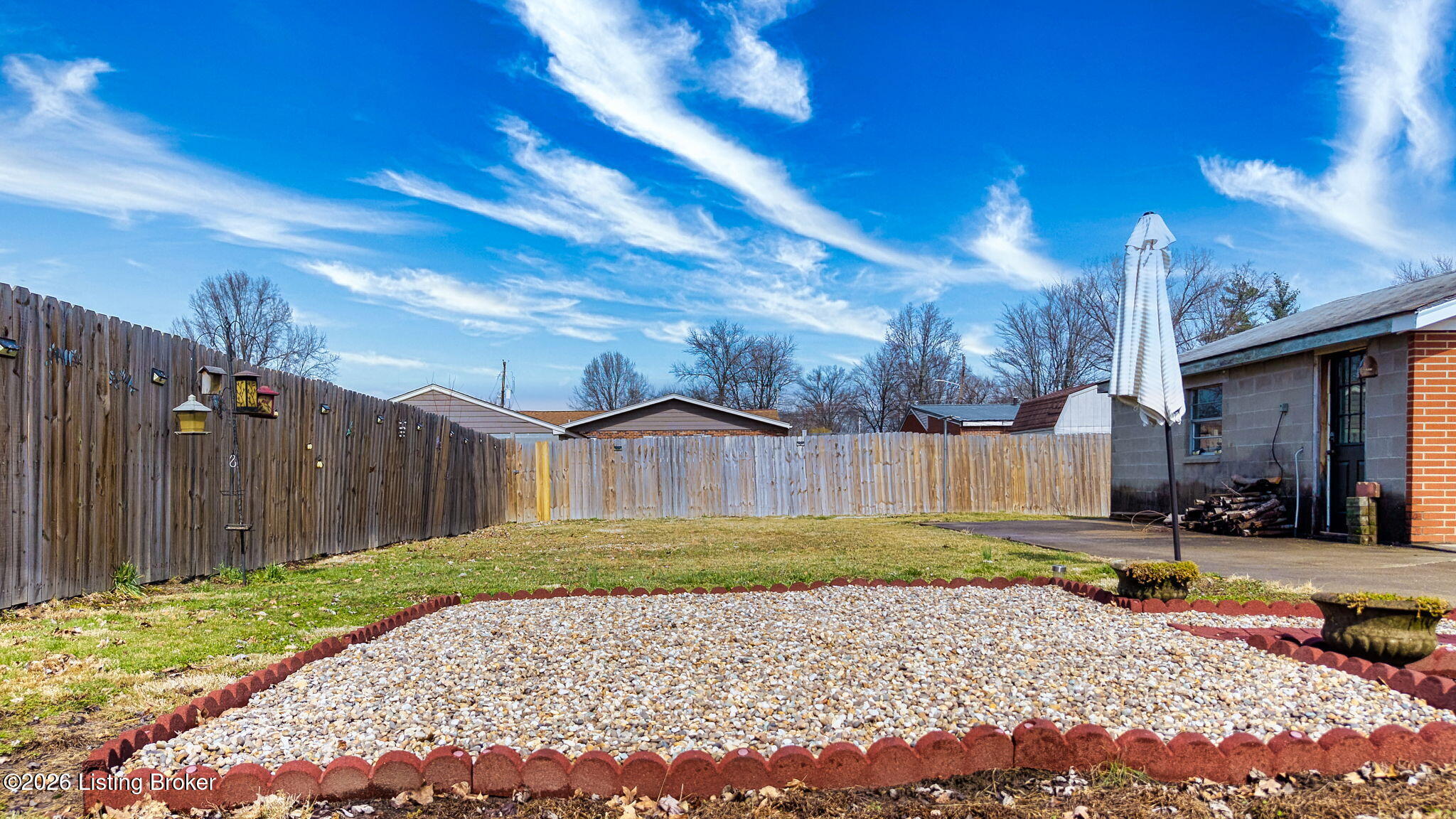 186 Starlite Dr