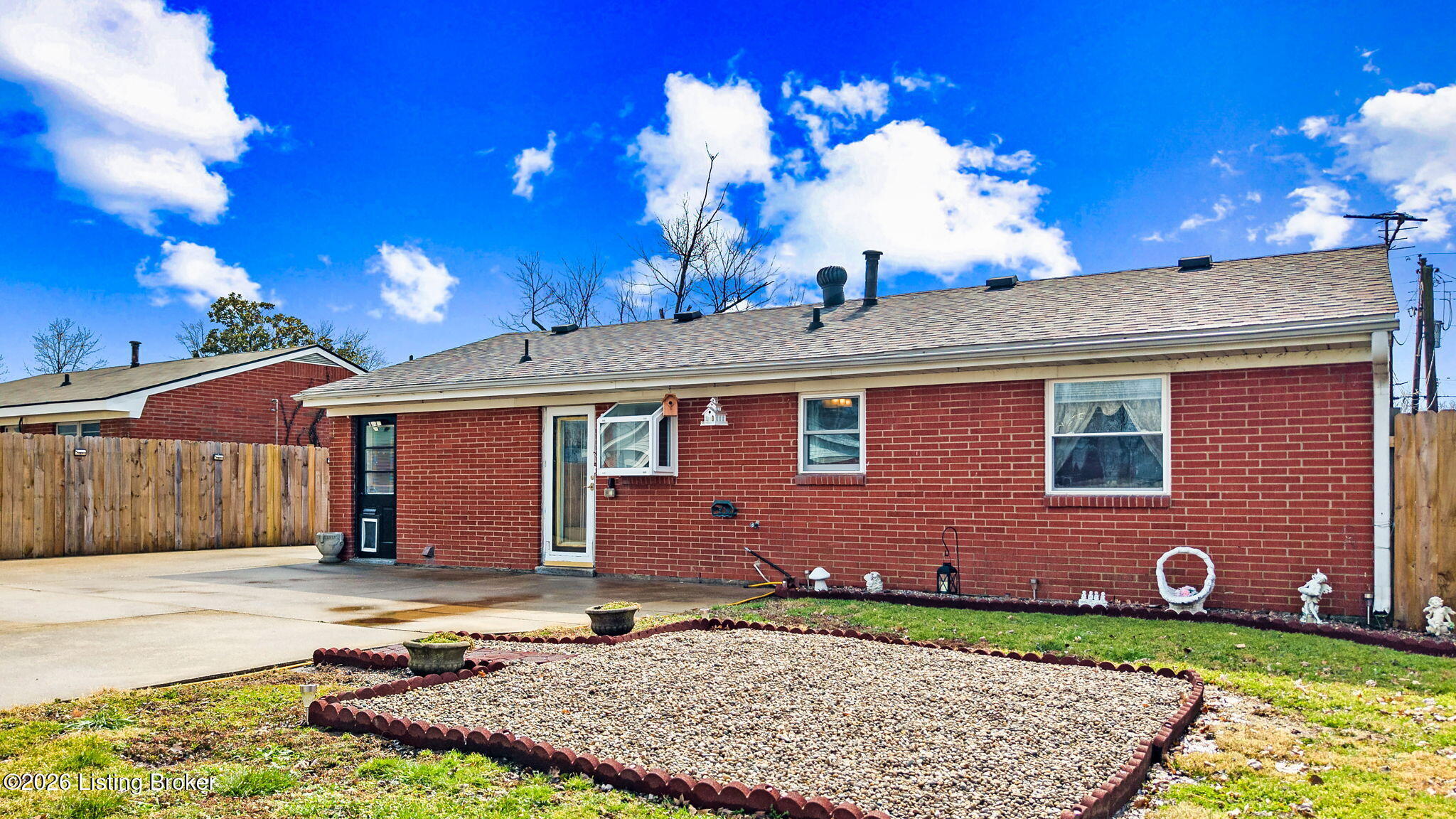 186 Starlite Dr