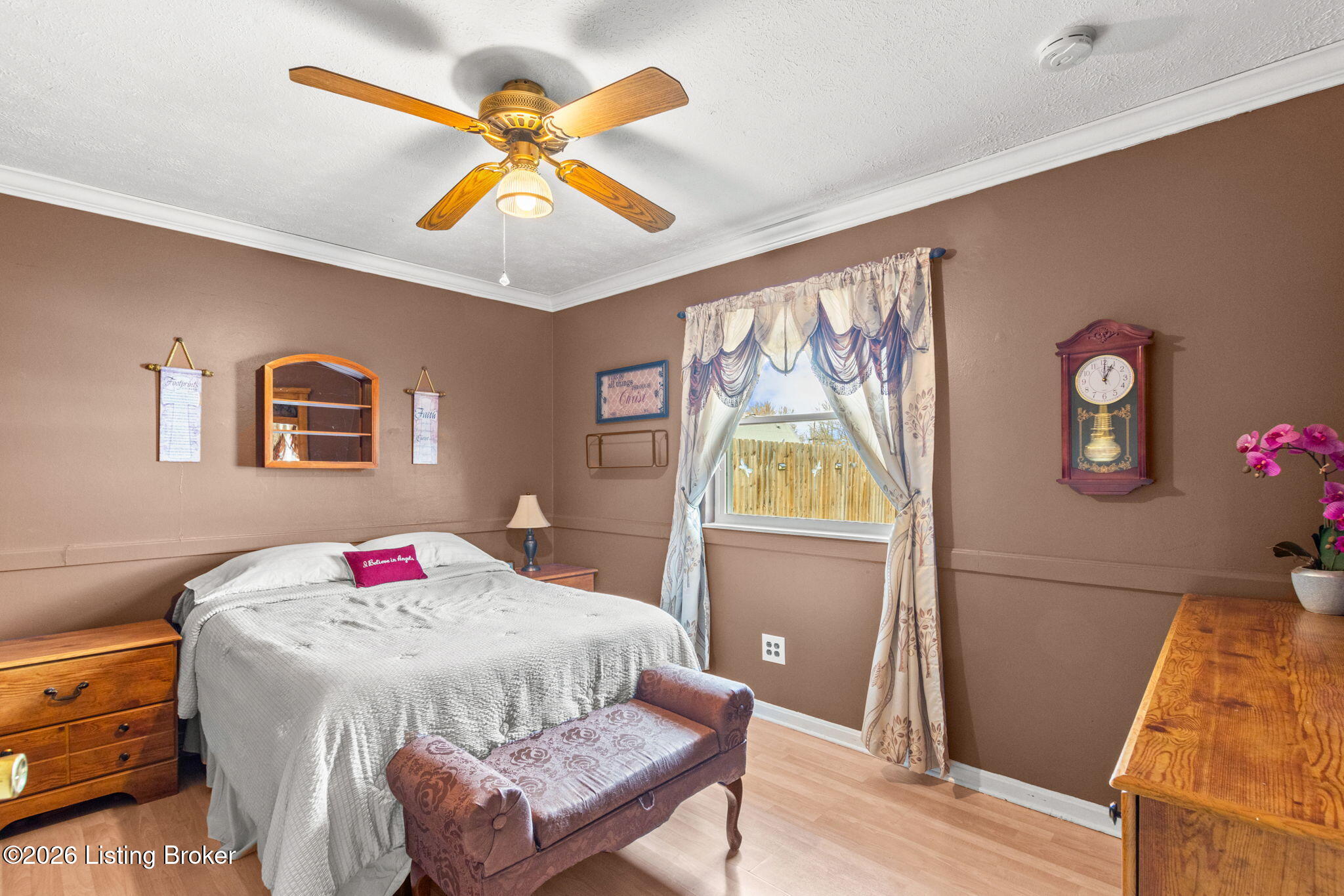 186 Starlite Dr