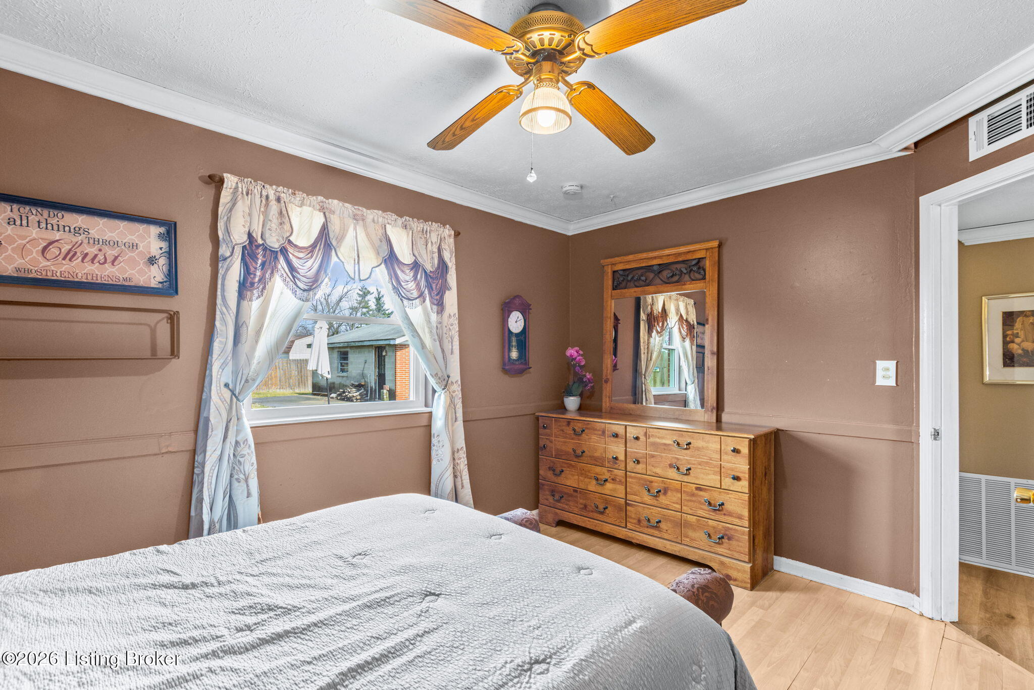 186 Starlite Dr