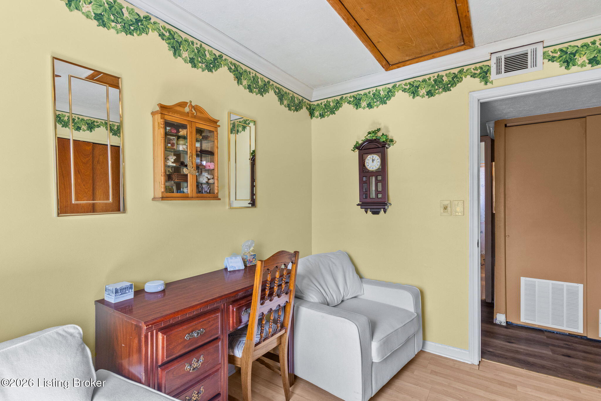 186 Starlite Dr