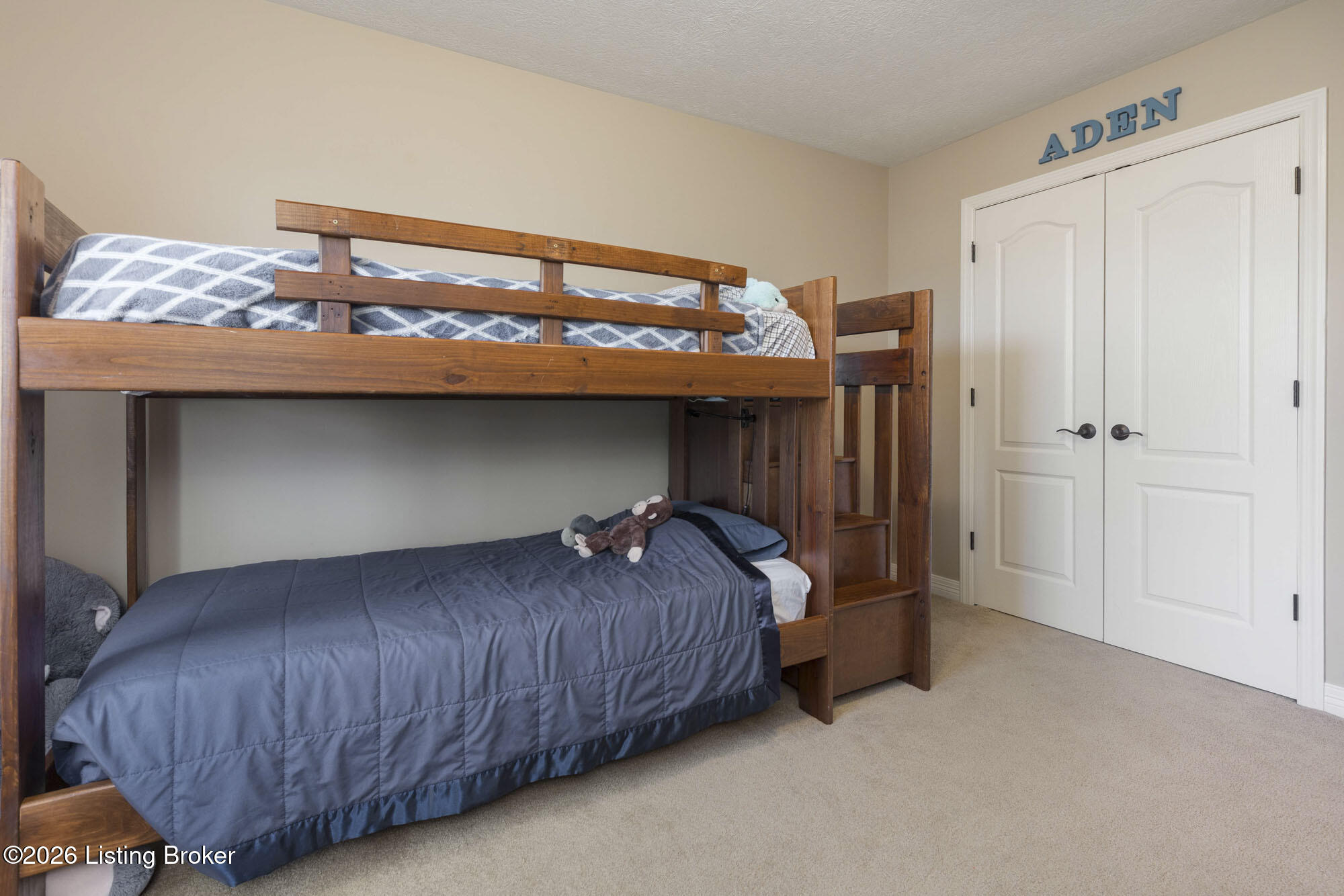 1015 Fruitwood Ct