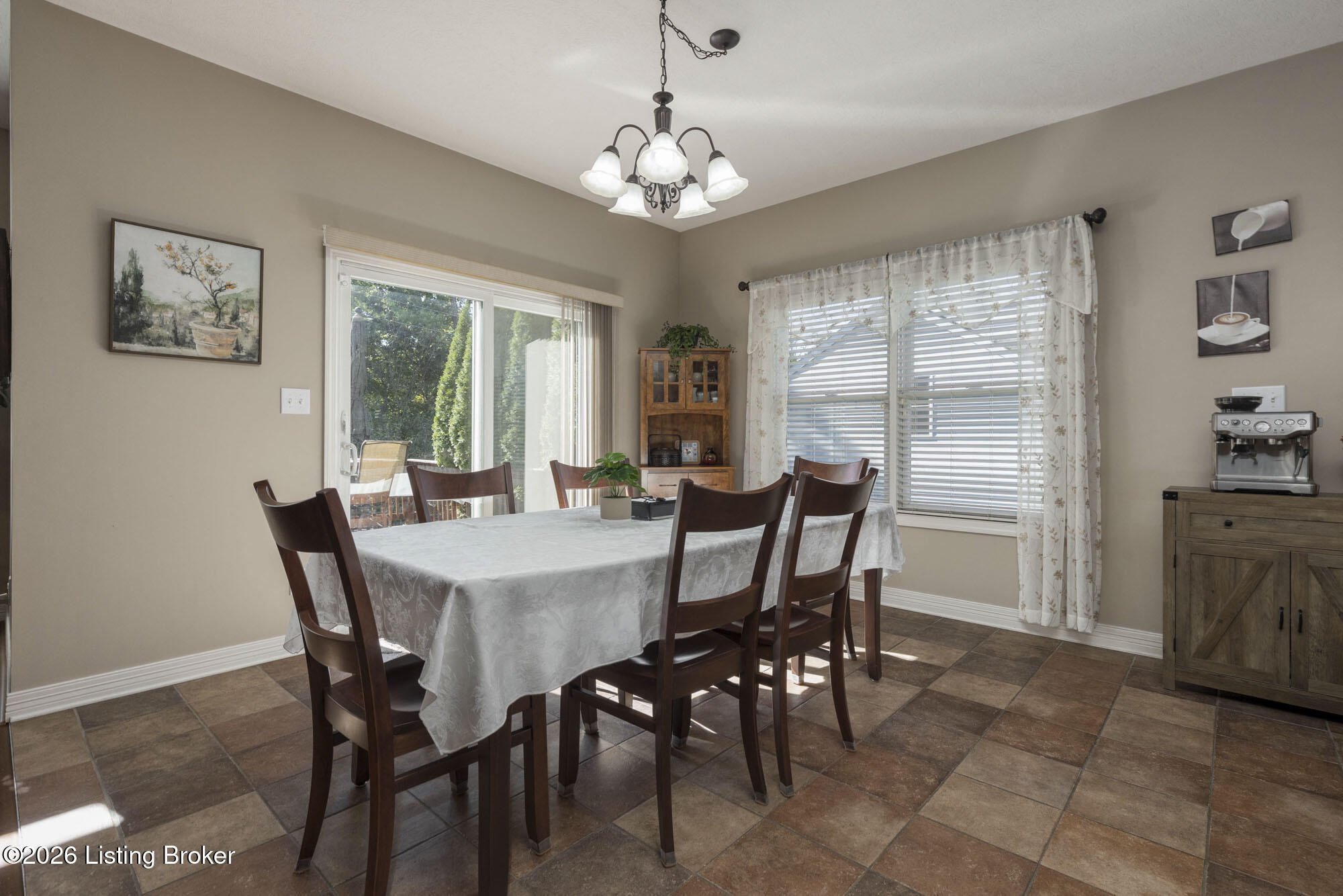 1015 Fruitwood Ct
