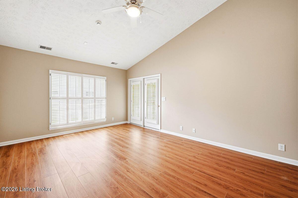 14029 Waters Edge Dr