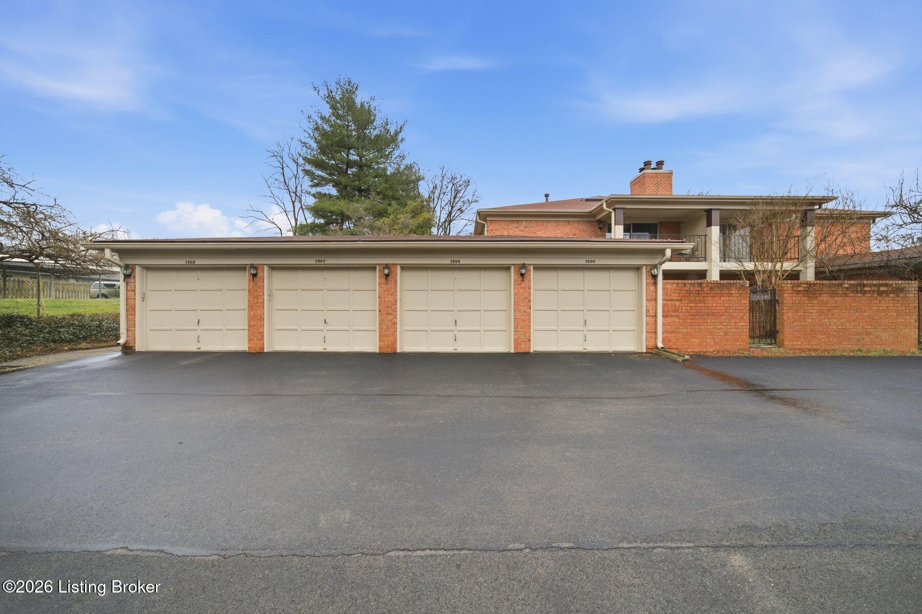1508 Forest Park Rd