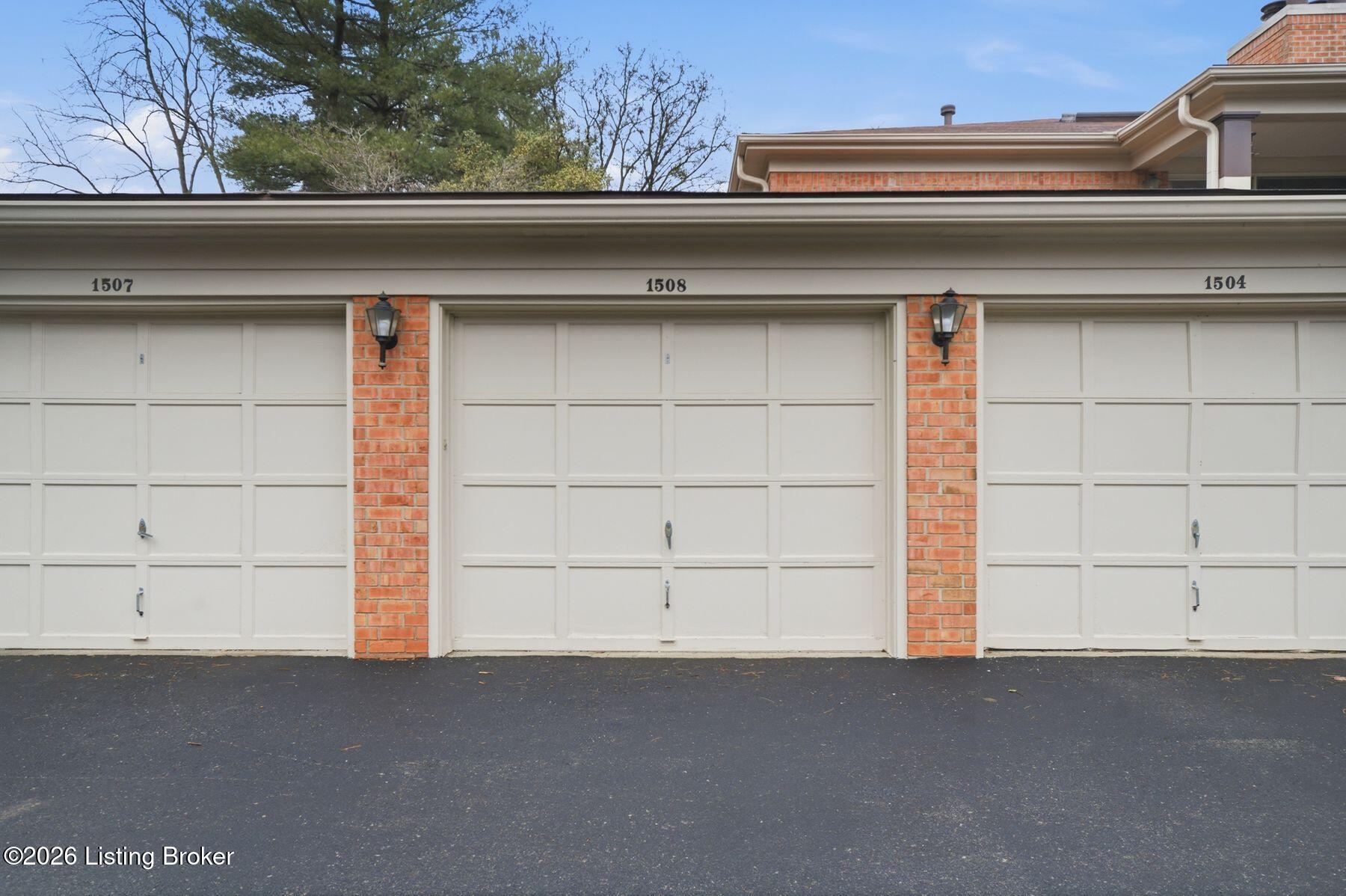 1508 Forest Park Rd