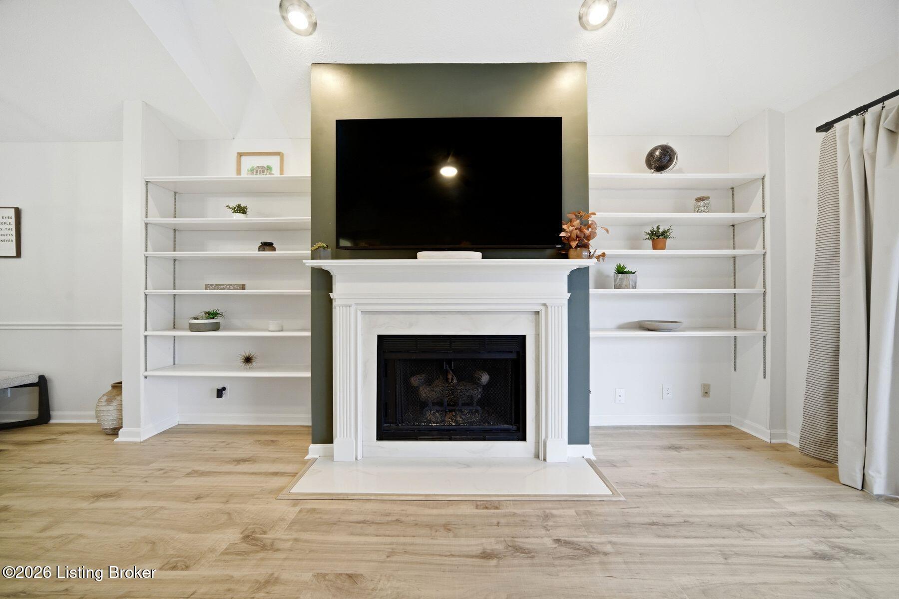 1508 Forest Park Rd