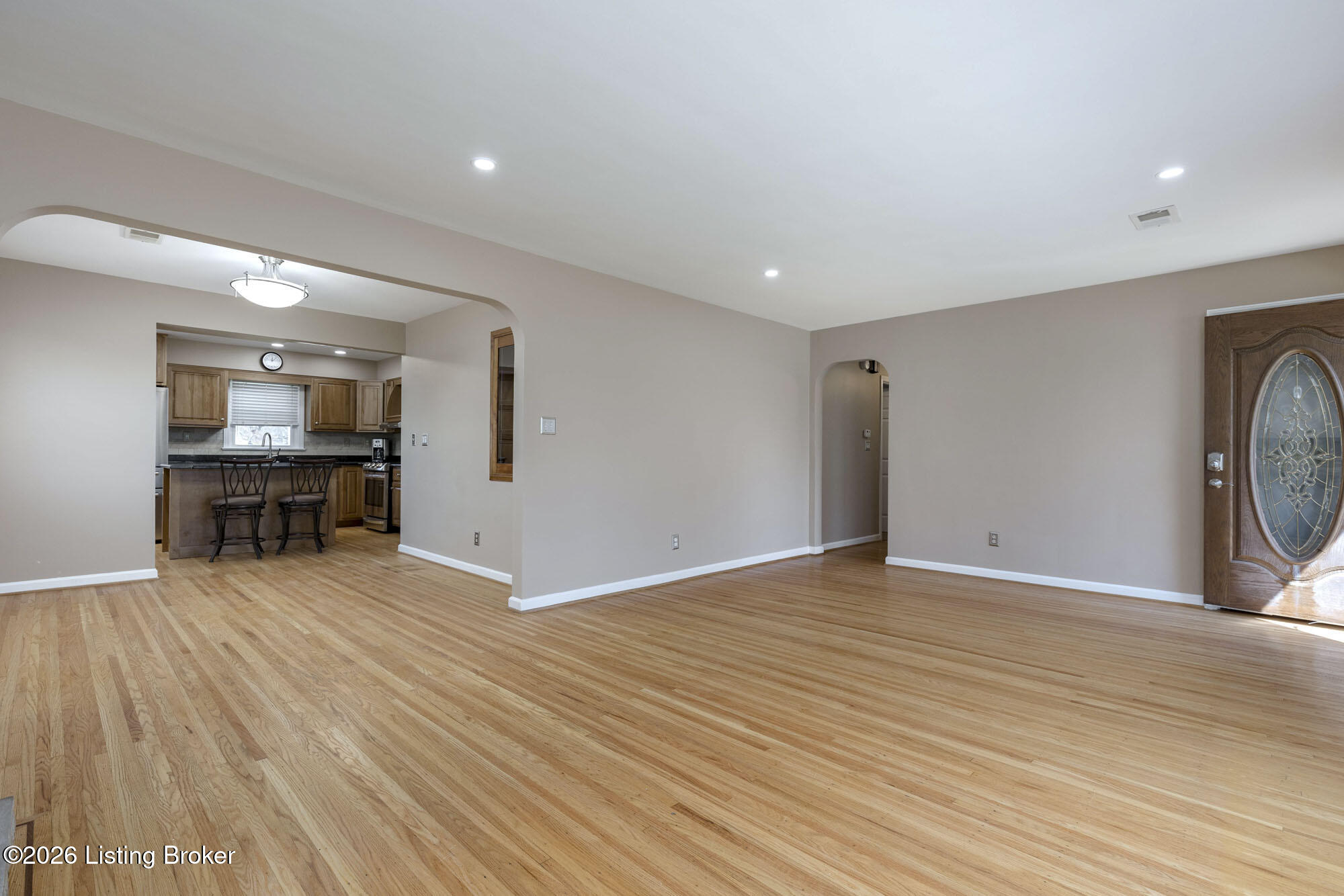 3108 Hewitt Ave