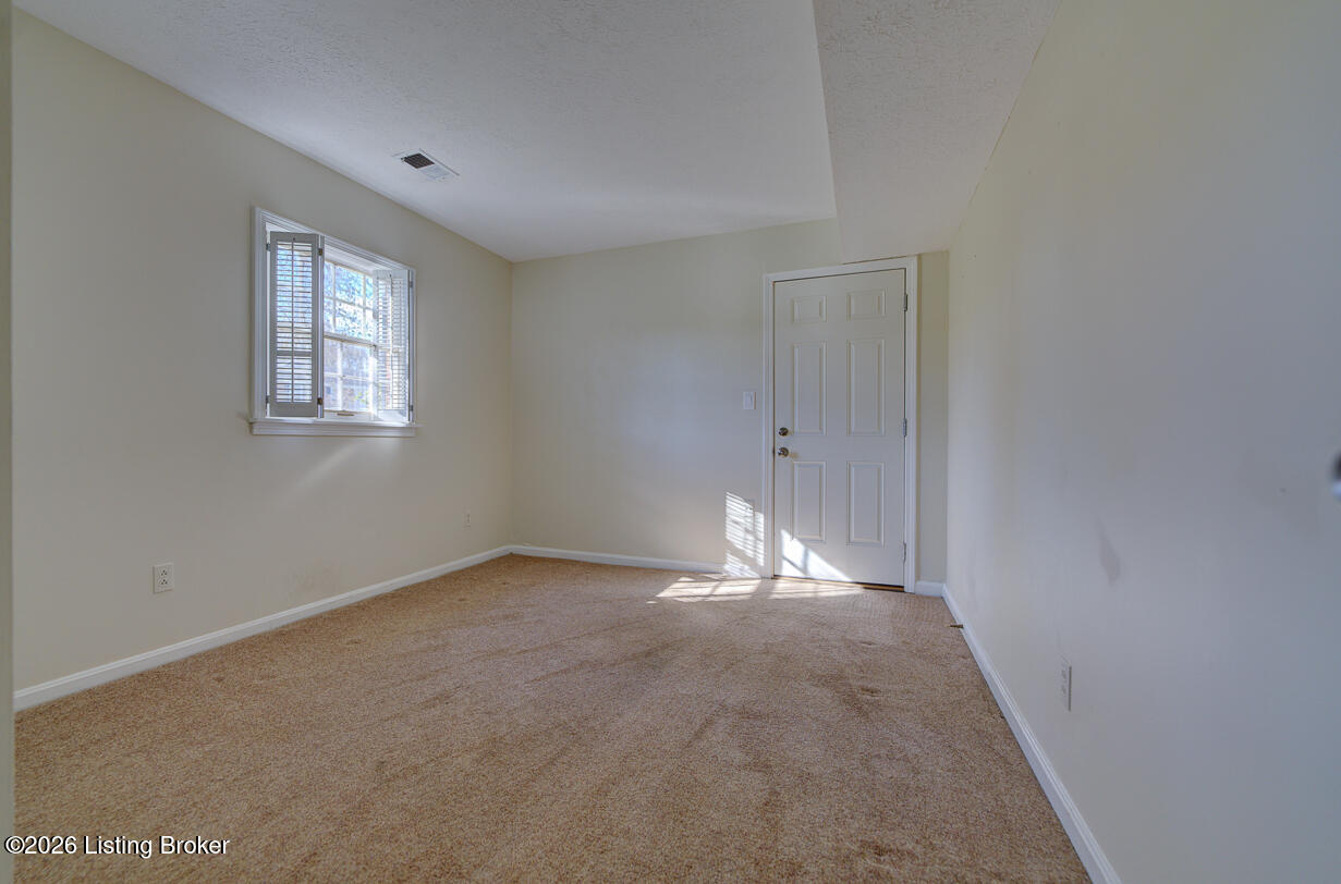 8605 Longborough Way